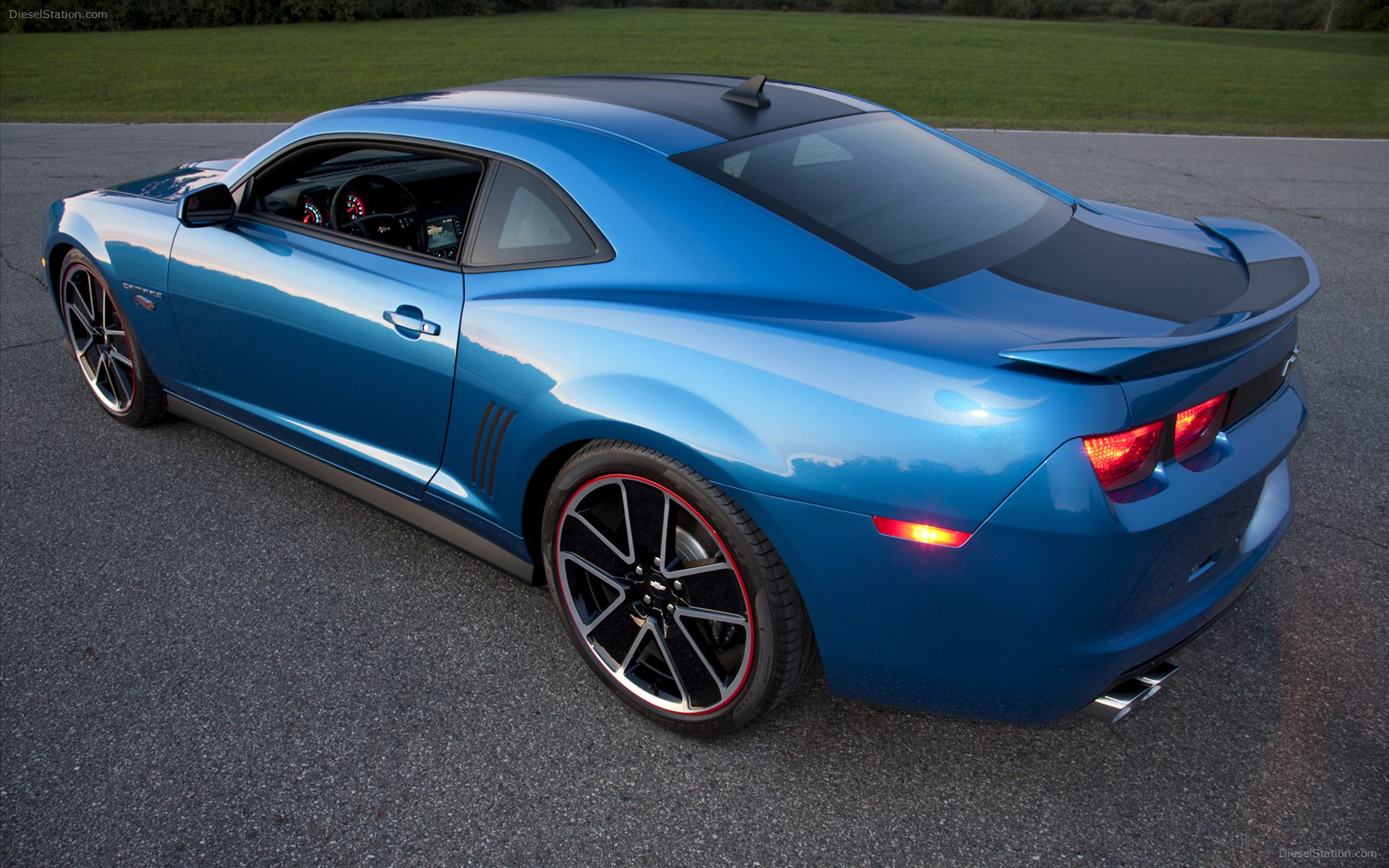 Chevrolet Camaro Hot Wheels Edition 2013