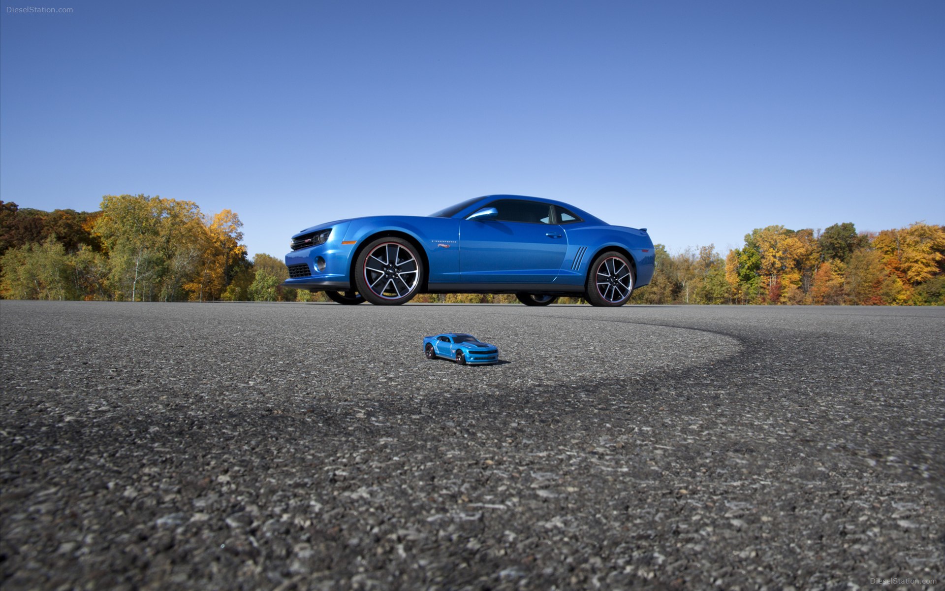 Chevrolet Camaro Hot Wheels Edition 2013