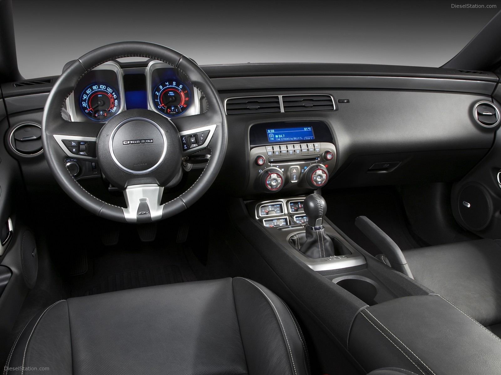 More Pics : 2010 Chevrolet Camaro SS