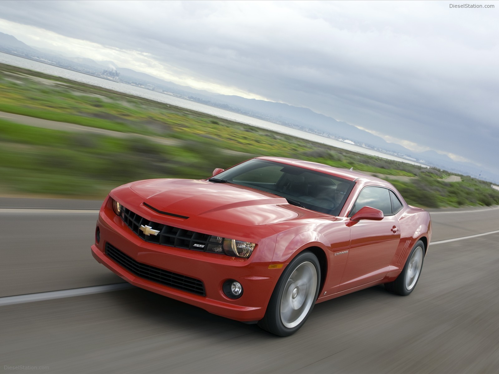 More Pics : 2010 Chevrolet Camaro SS