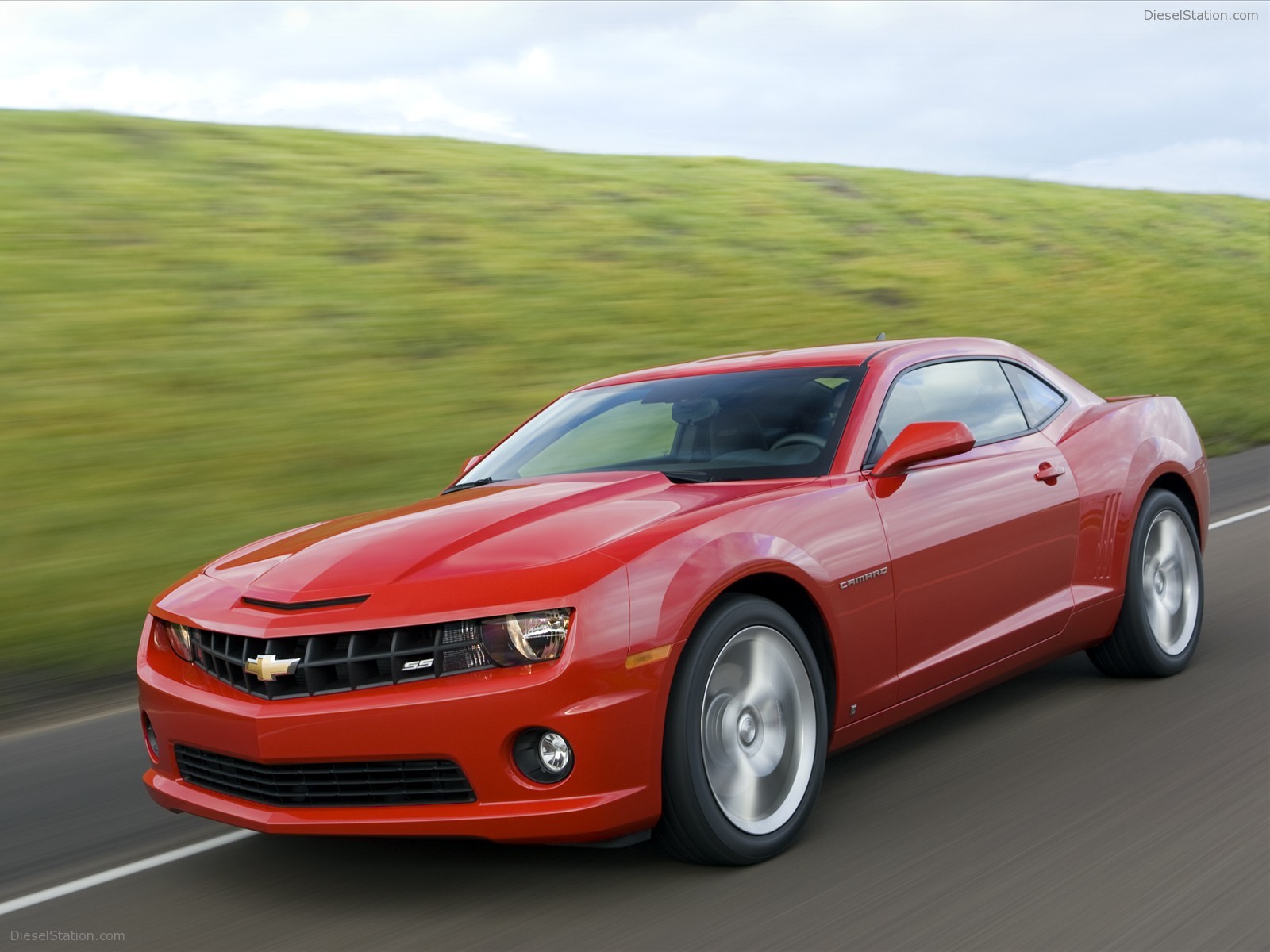 More Pics : 2010 Chevrolet Camaro SS