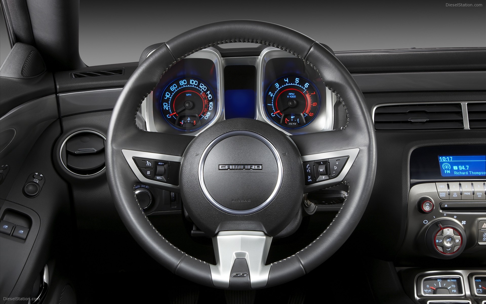 More Pics : 2010 Chevrolet Camaro SS