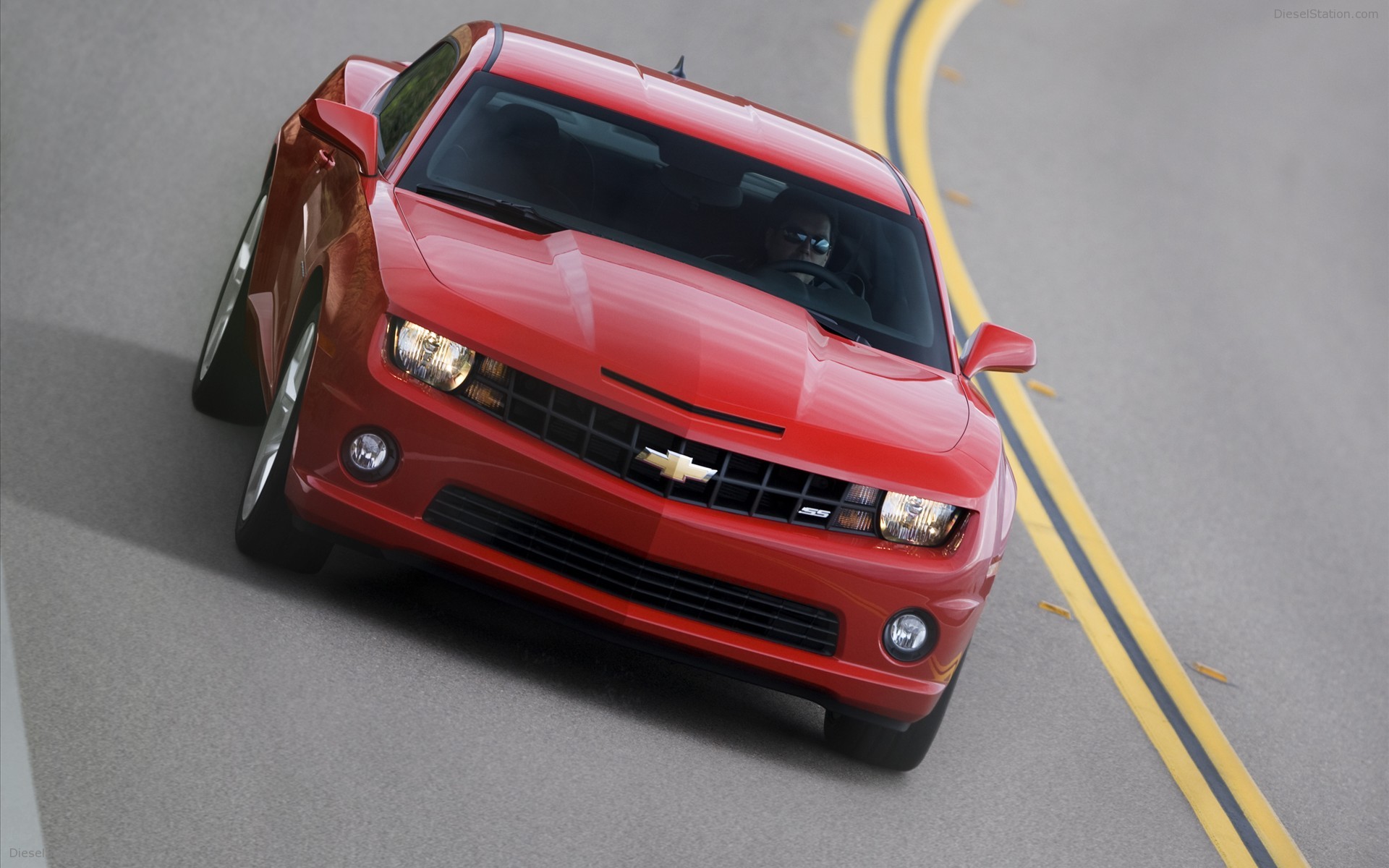 More Pics : 2010 Chevrolet Camaro SS