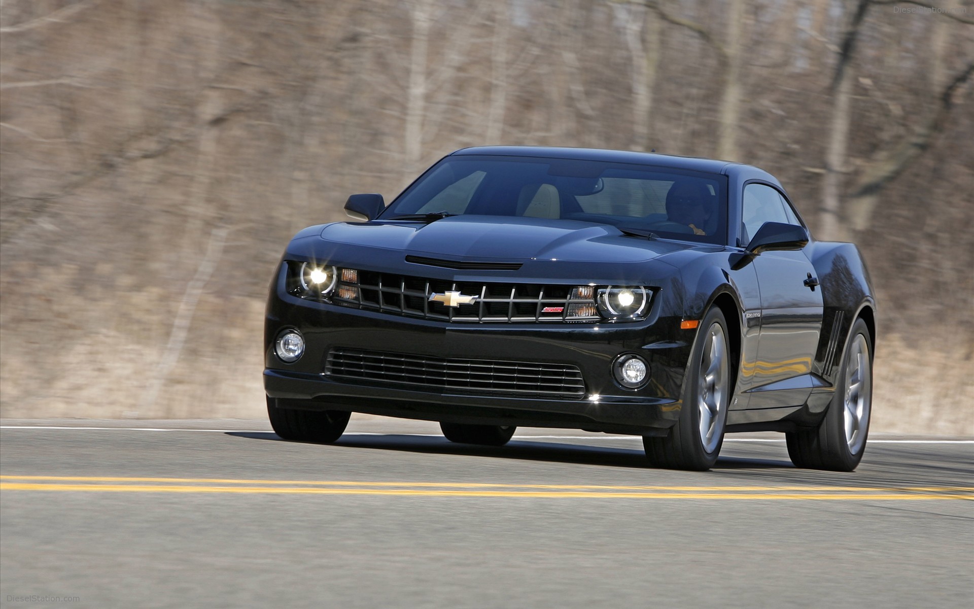 More Pics : 2010 Chevrolet Camaro SS