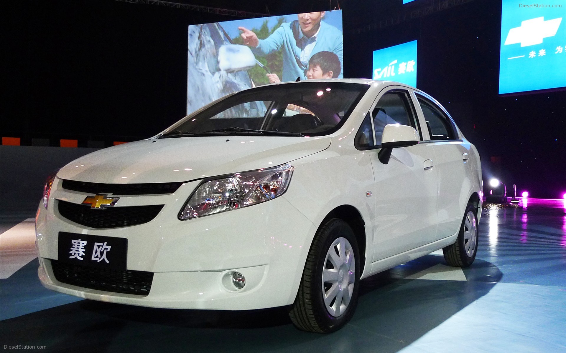 Chevrolet New Sail Sedan 2011