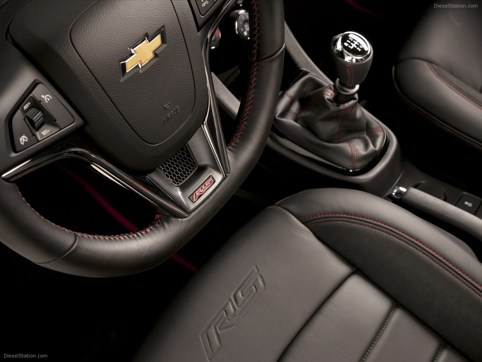Chevrolet Sonic RS 2013