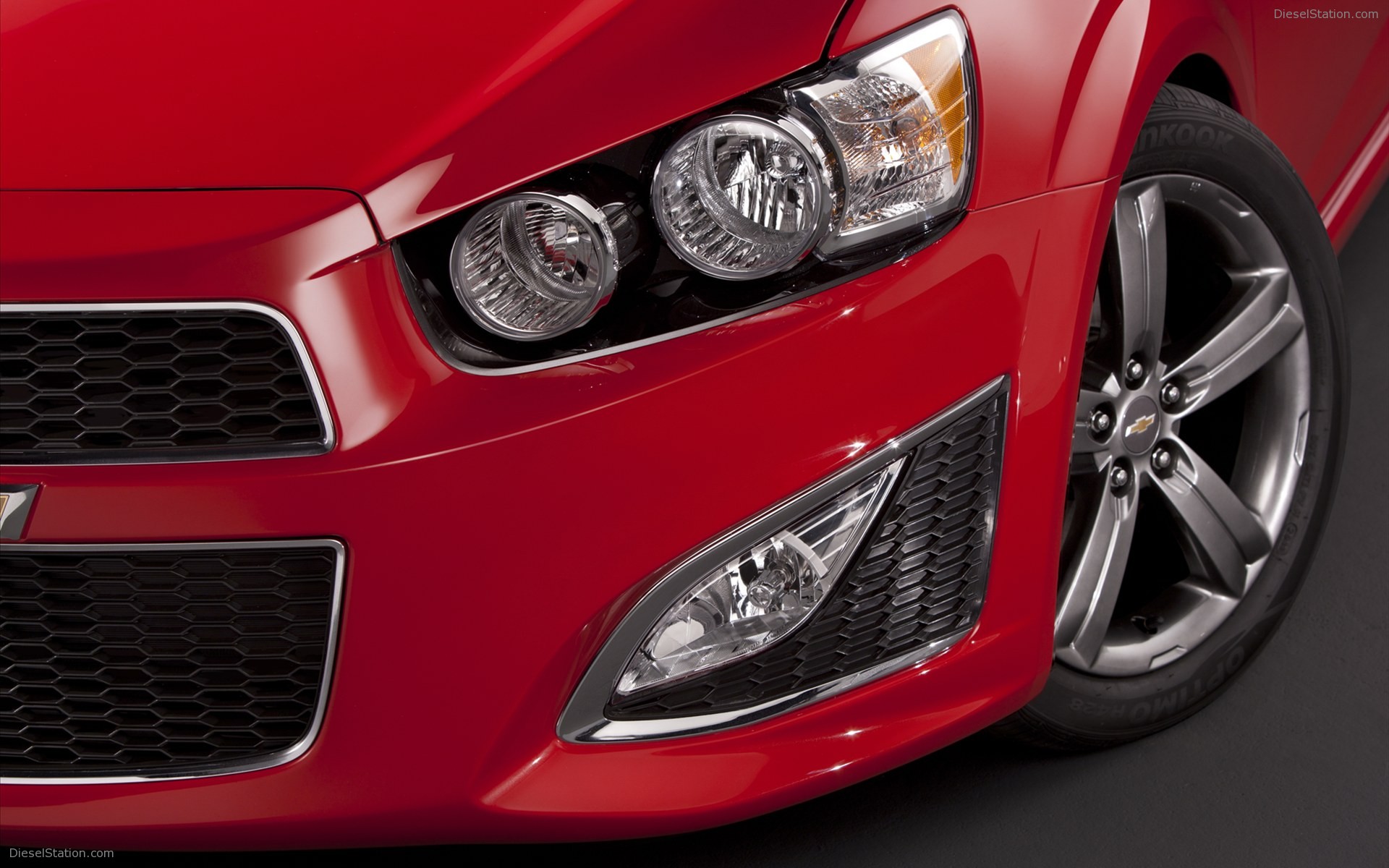 Chevrolet Sonic RS 2013