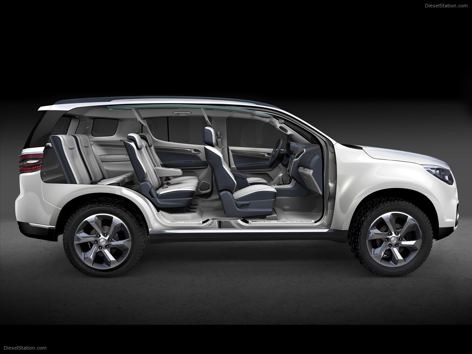 Chevrolet Trailblazer SUV 2012