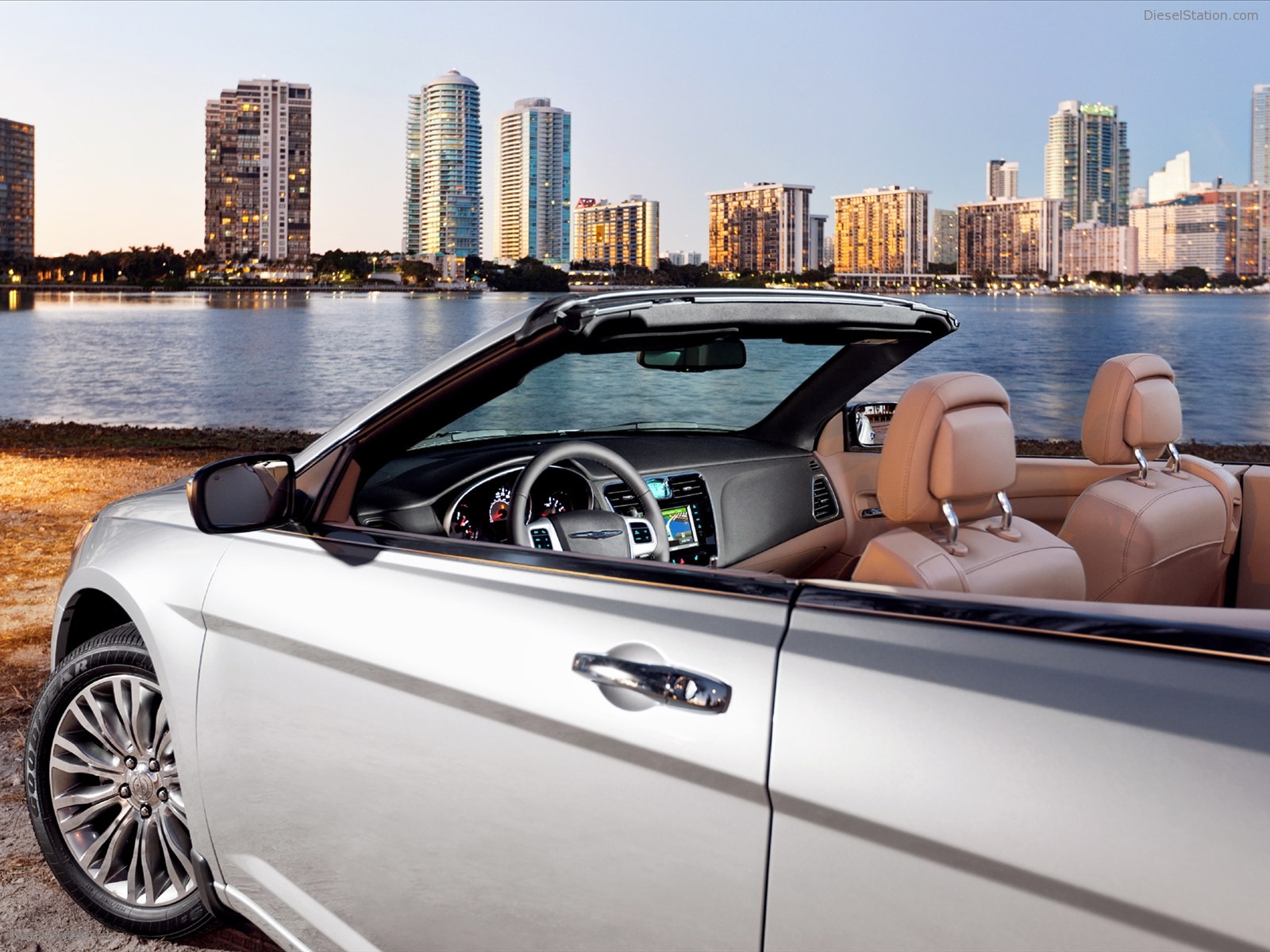 Chrysler 200 Convertible 2011