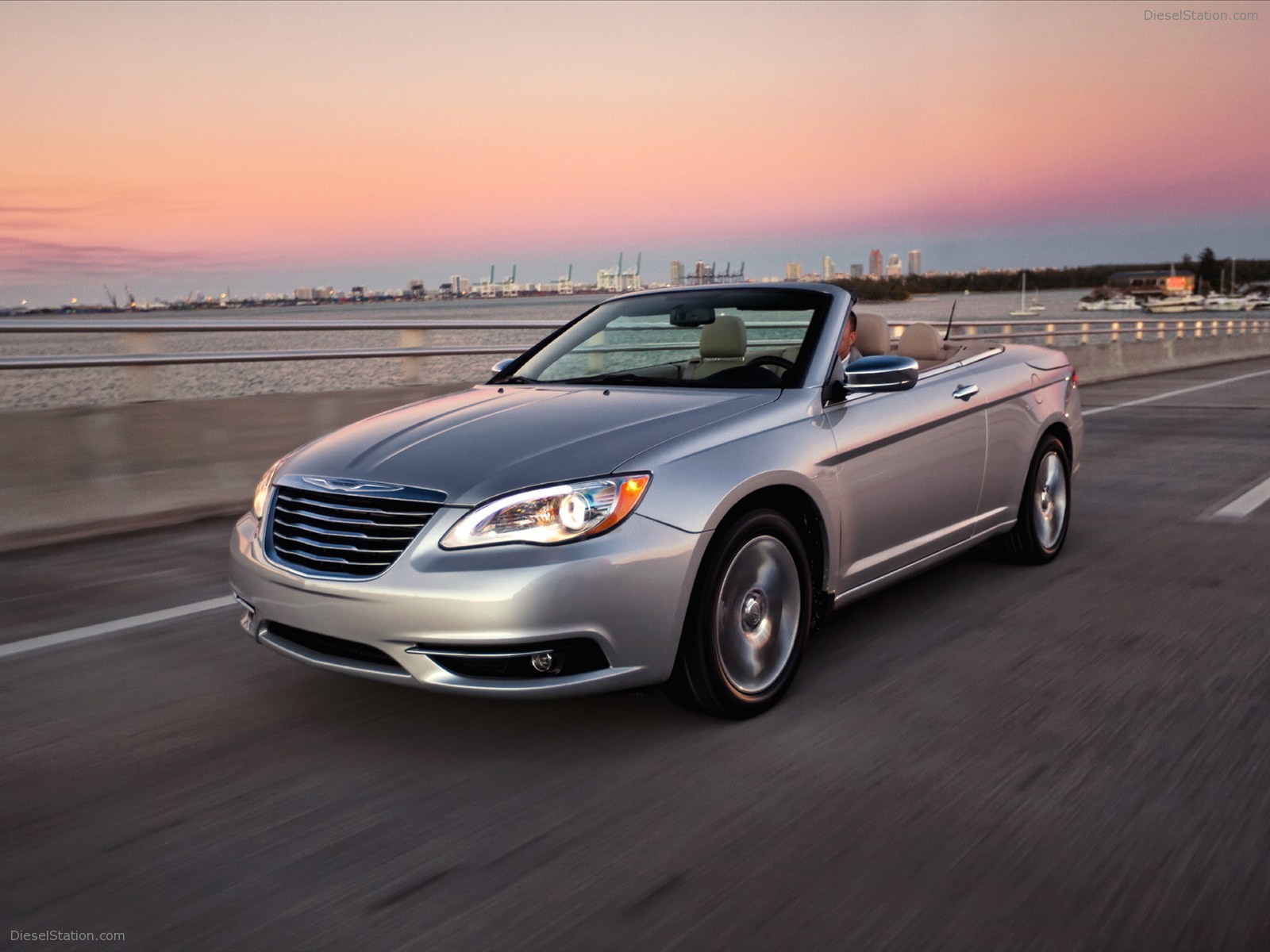 Chrysler 200 Convertible 2011