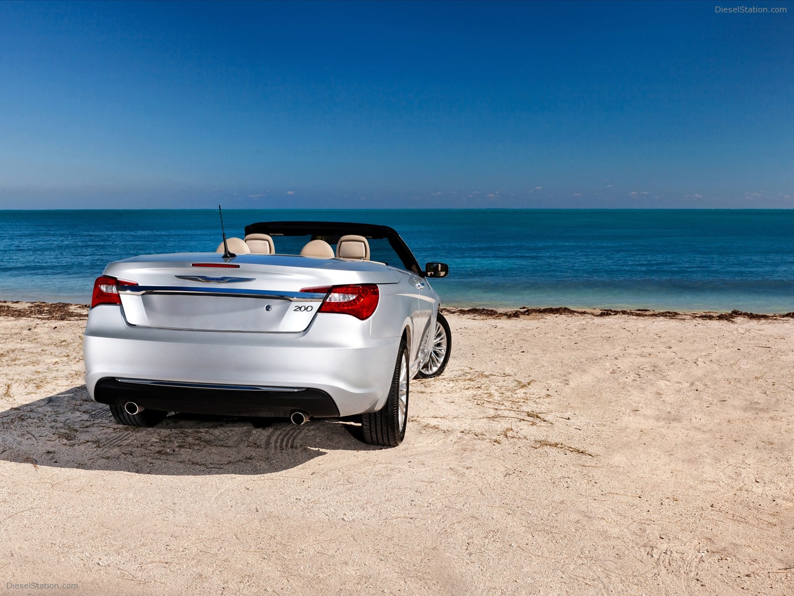 Chrysler 200 Convertible 2011