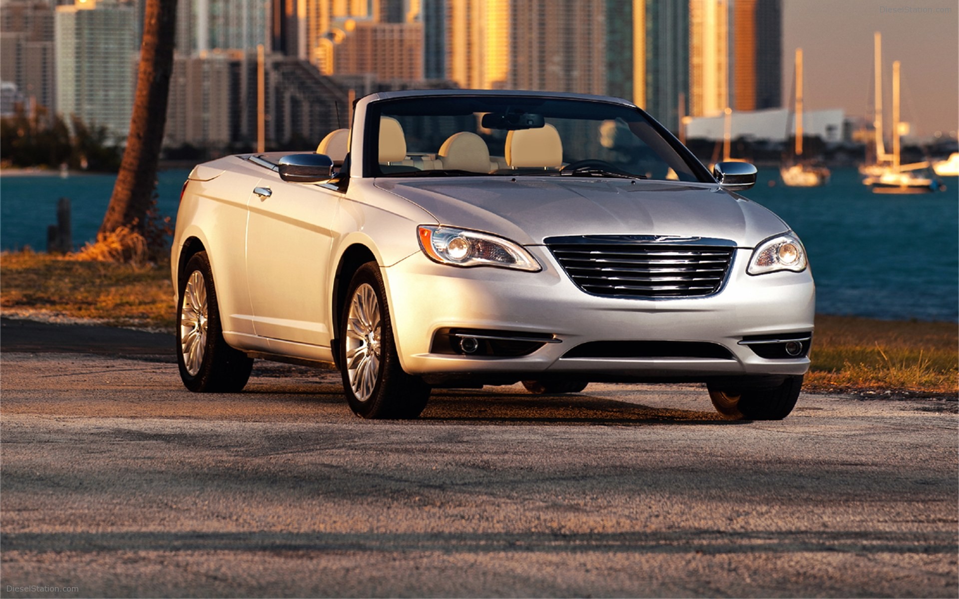 Chrysler 200 Convertible 2011