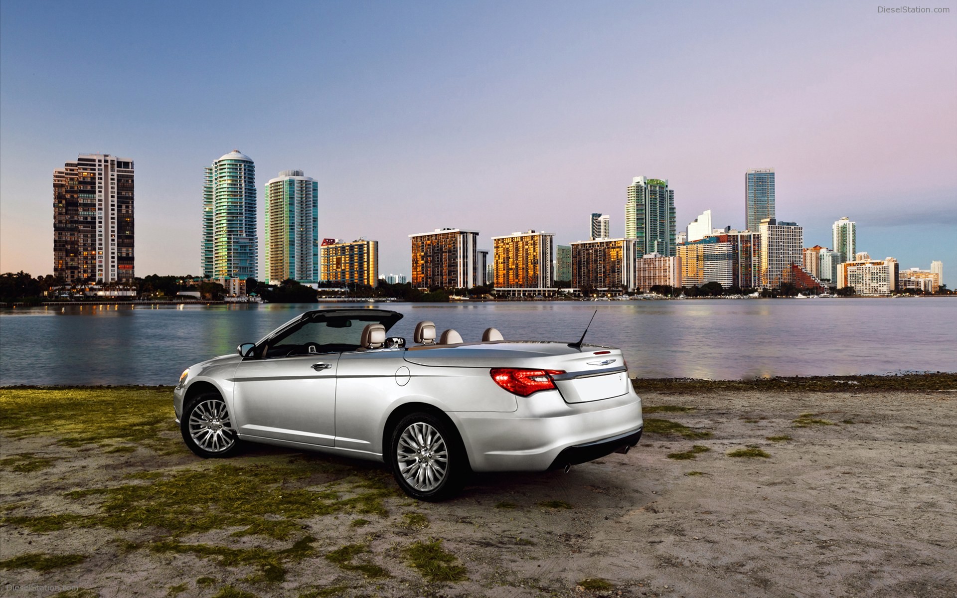 Chrysler 200 Convertible 2011