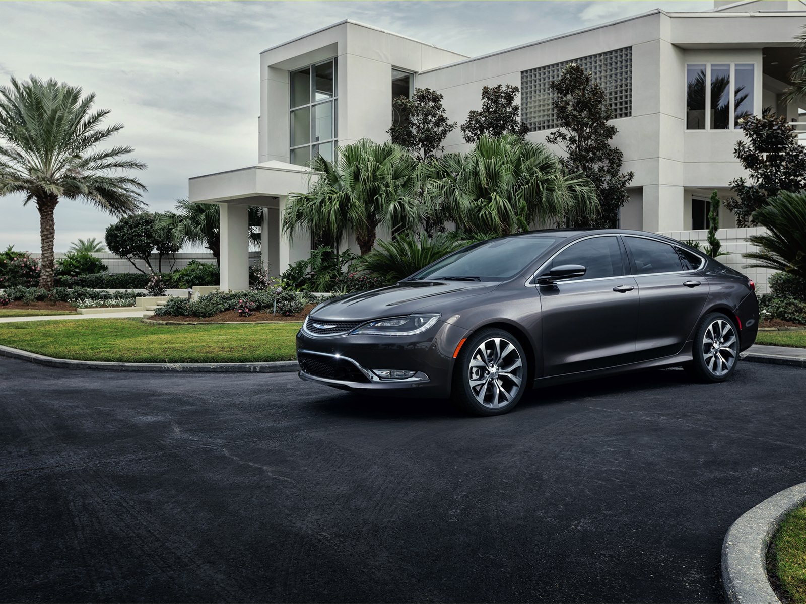 Chrysler 200 Sedan 2015