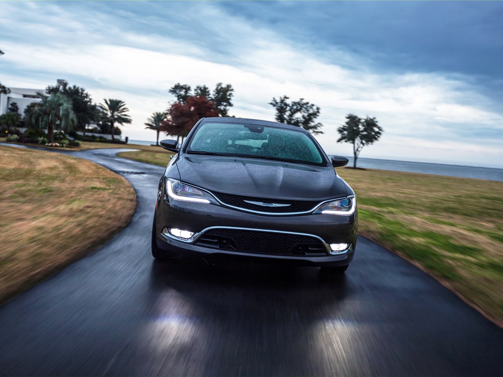 Chrysler 200 Sedan 2015