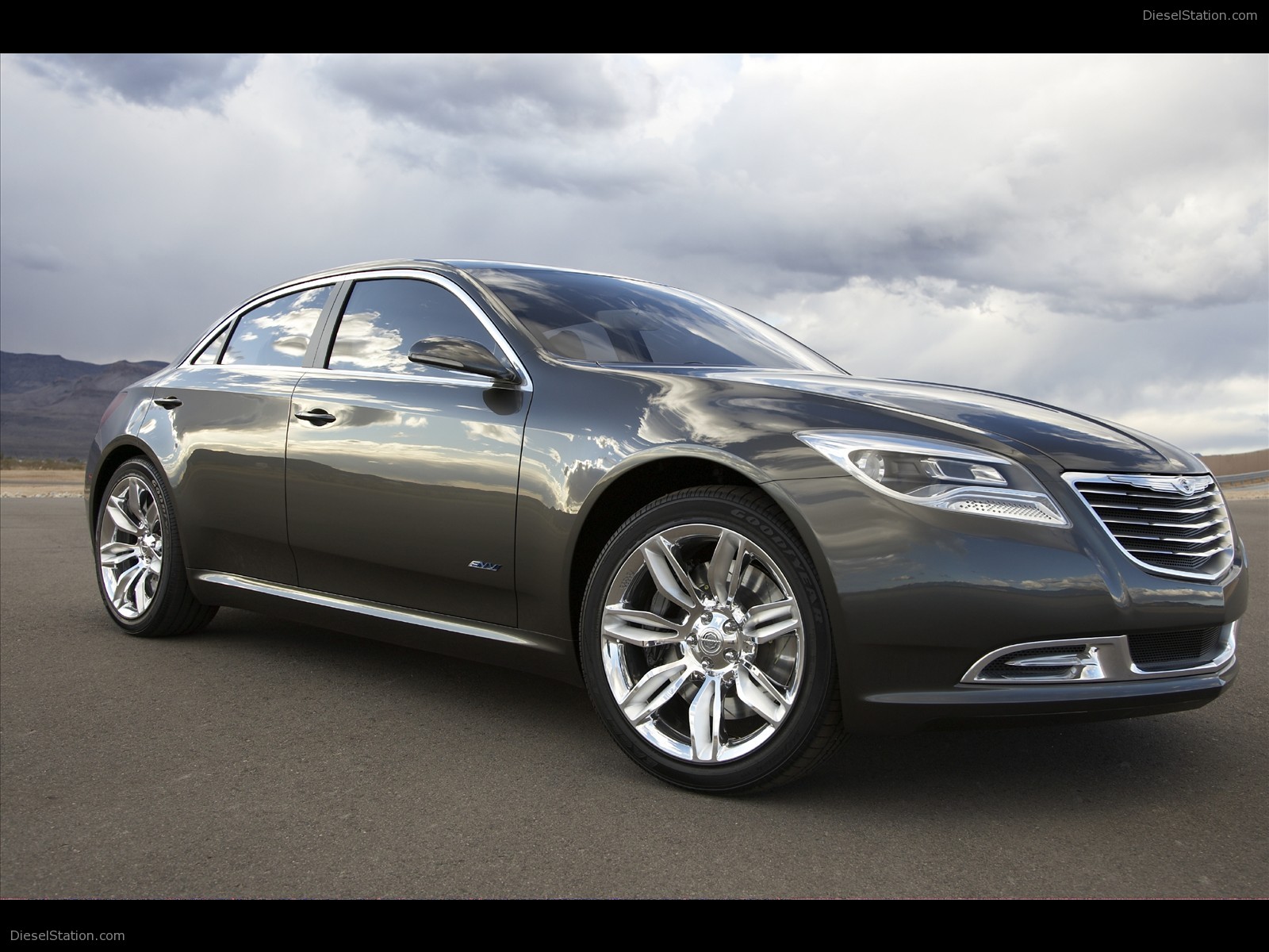 Chrysler 200C EV Concept
