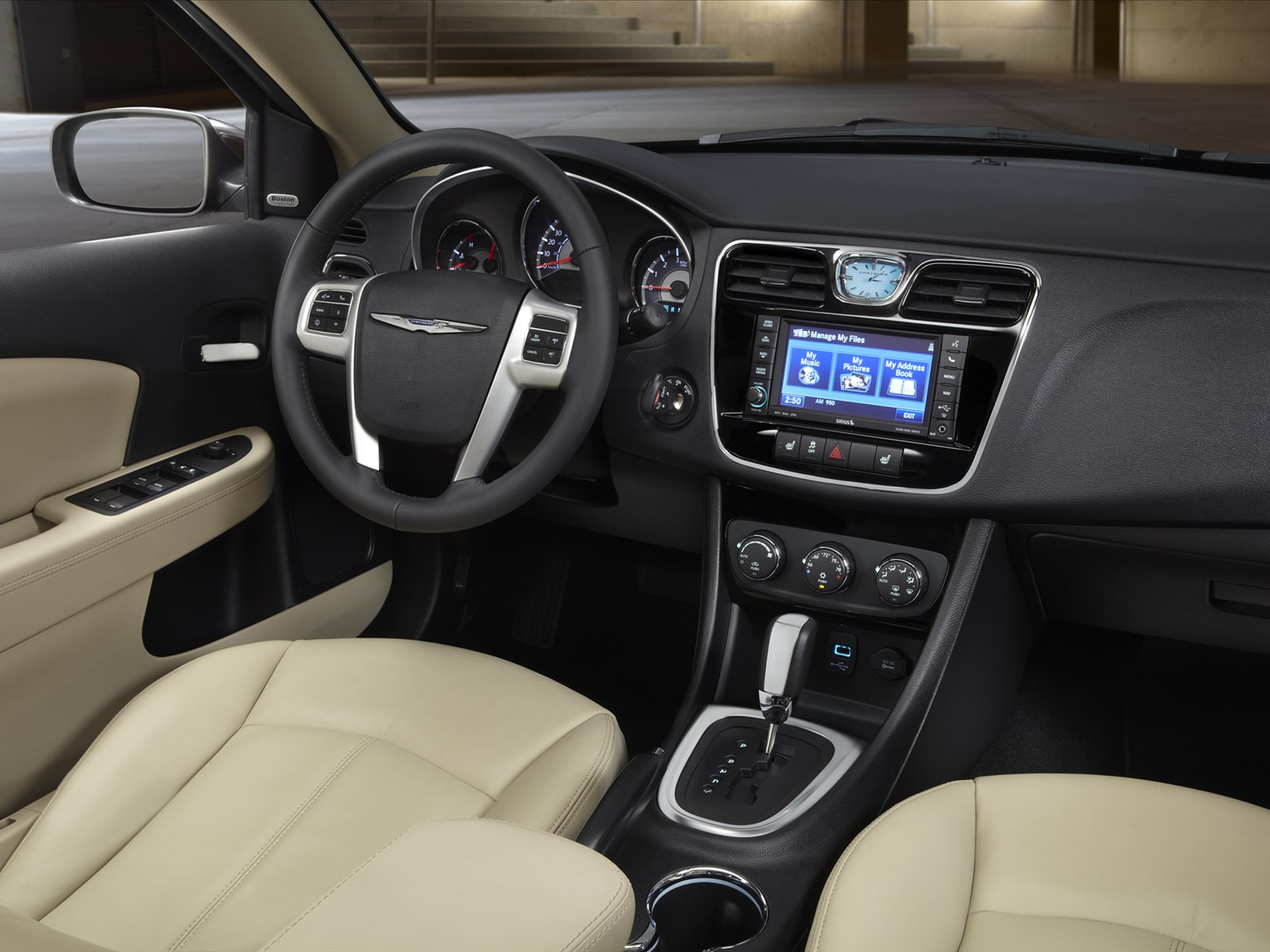 Chrysler 200 Sedan 2014