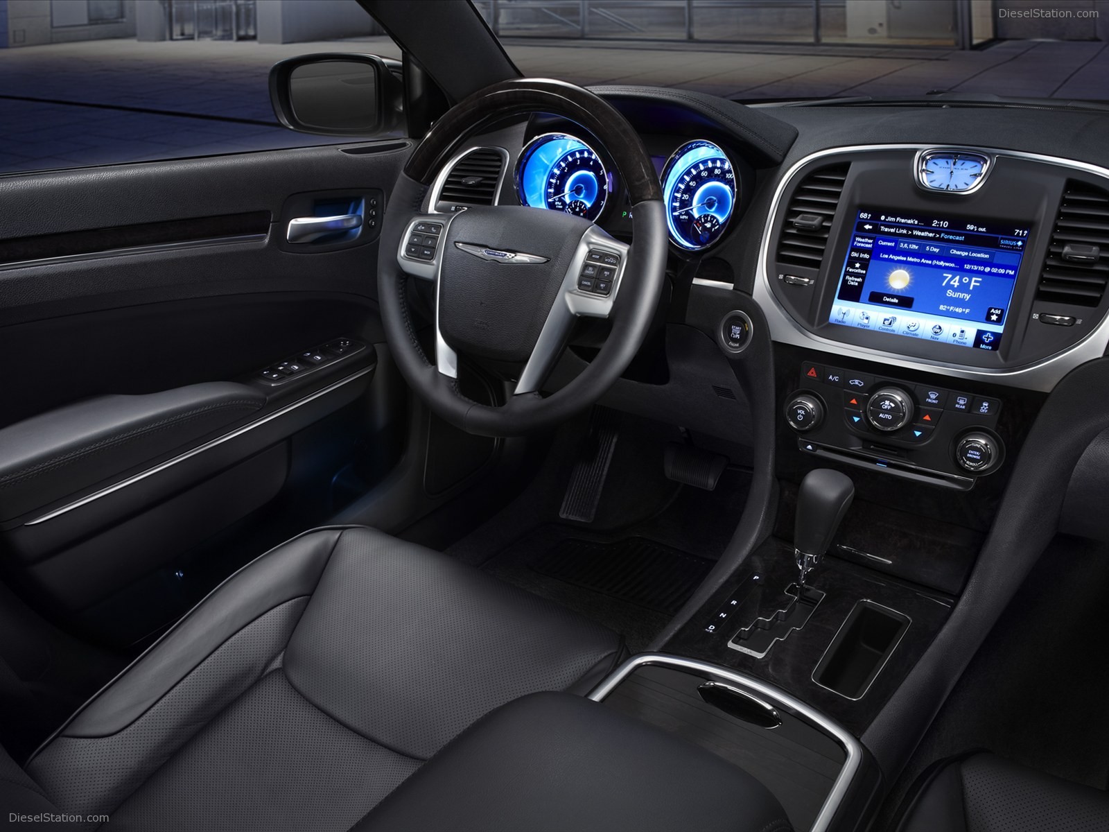 Chrysler 300 2011