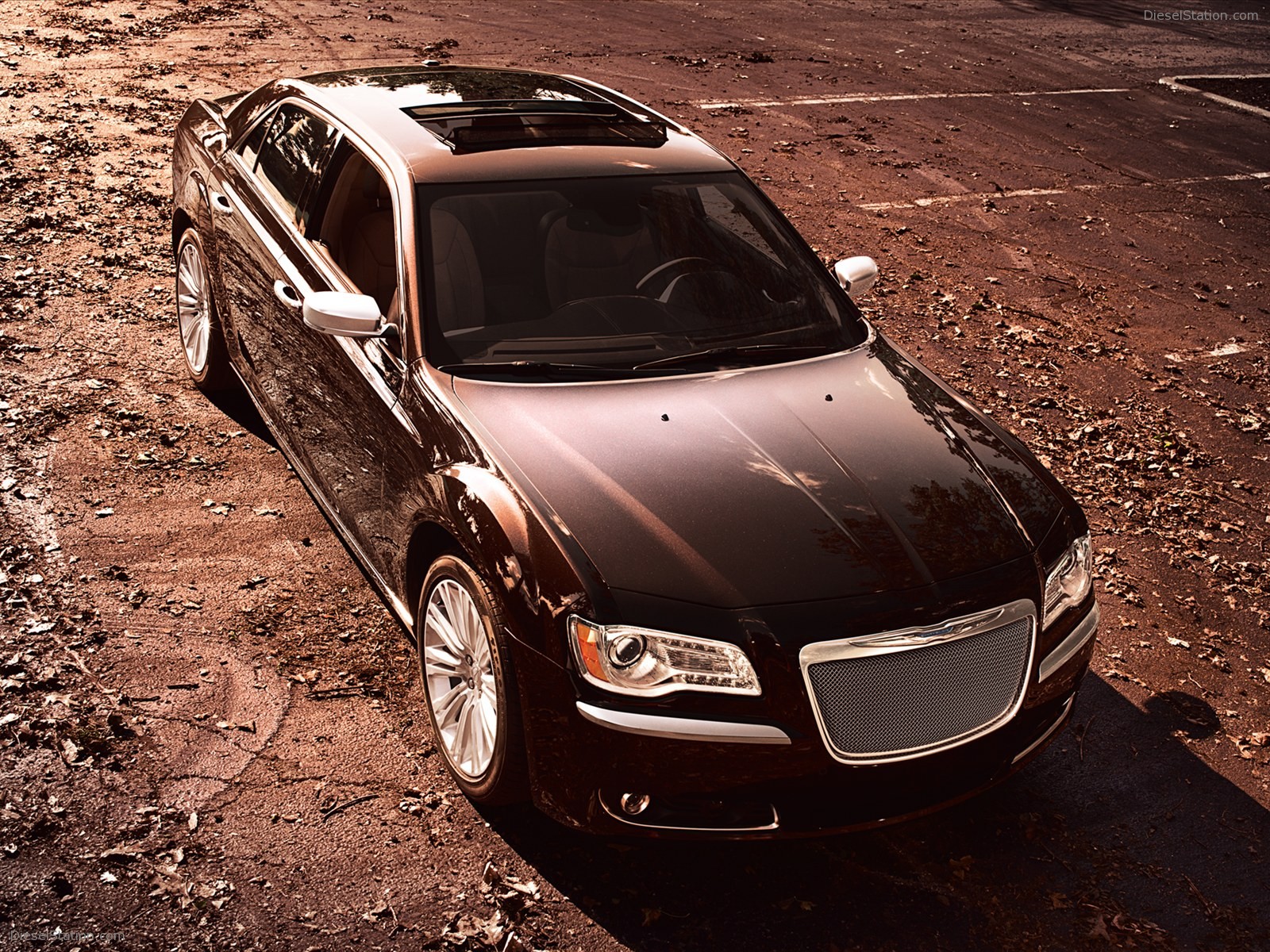 Chrysler 300 Luxury Series Sedan 2012