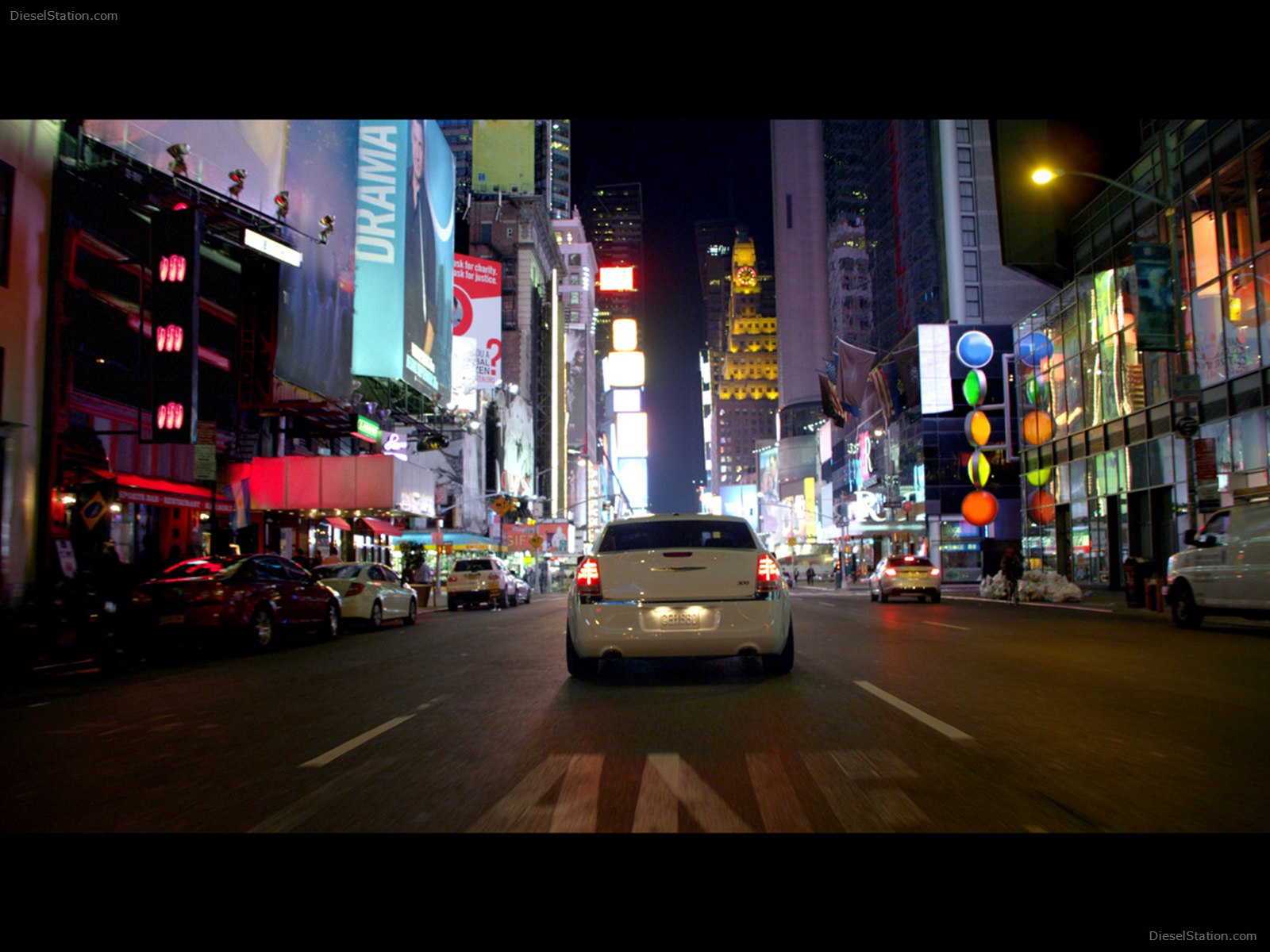 Chrysler 300 Motown Edition 2013