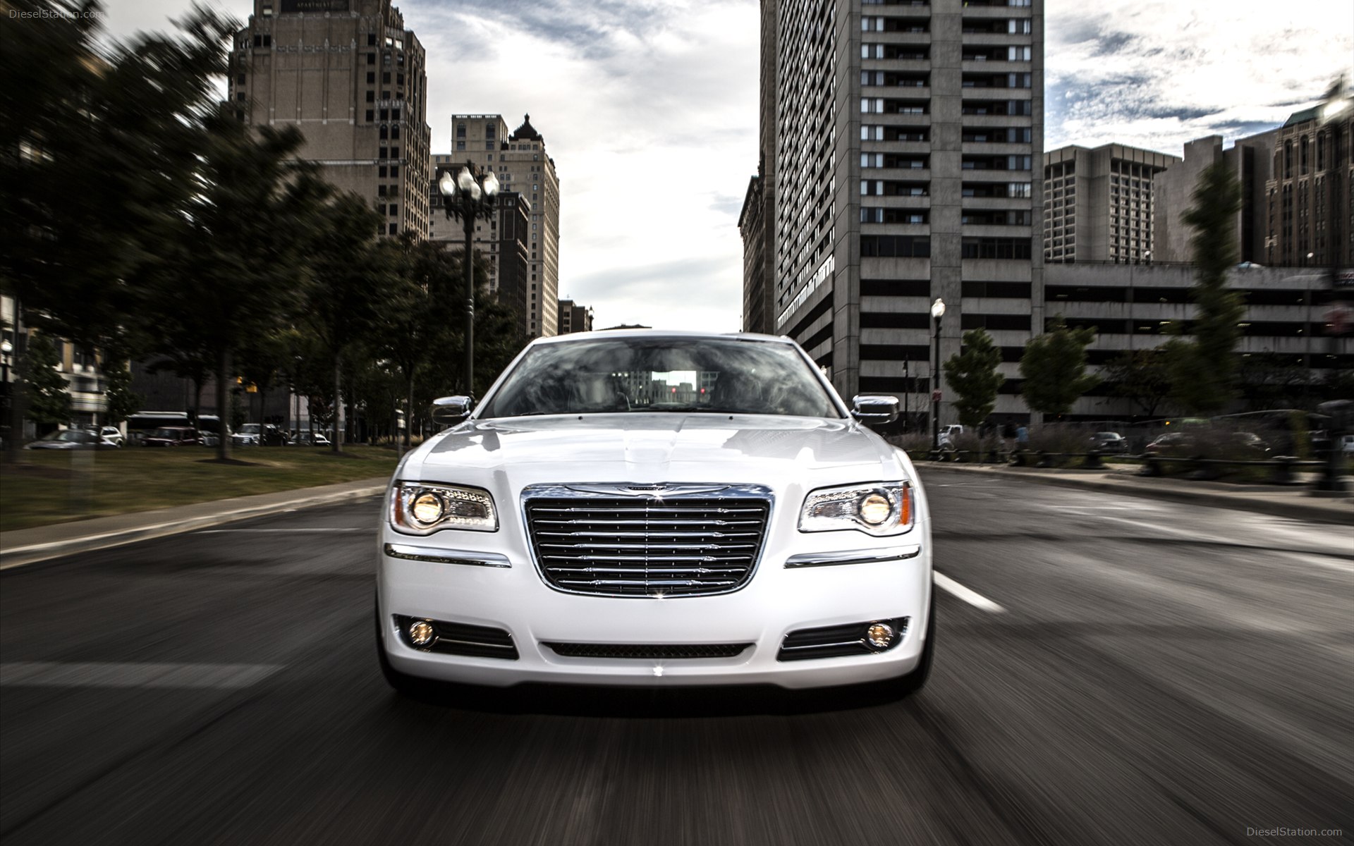 Chrysler 300 Motown Edition 2013