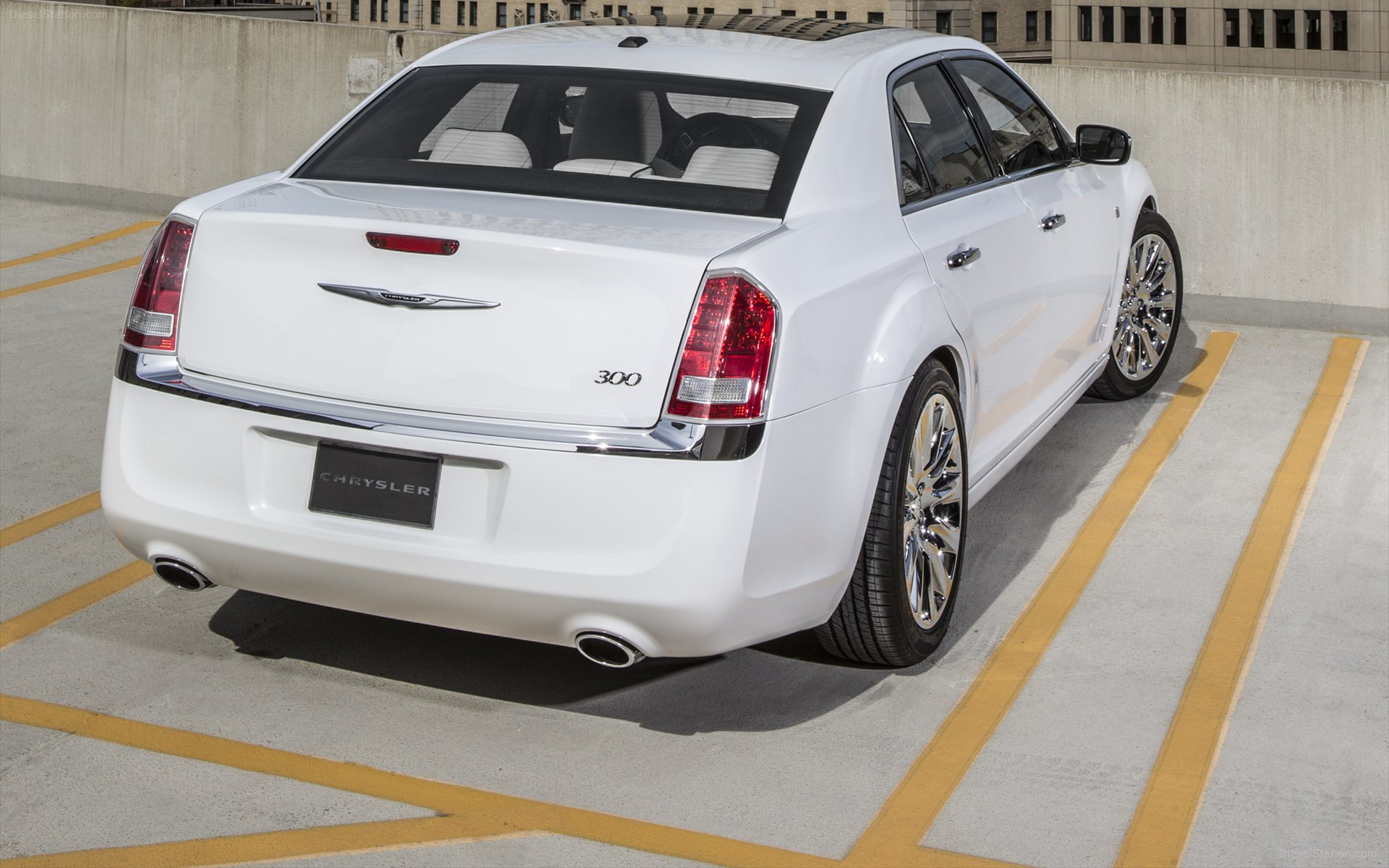 Chrysler 300 Motown Edition 2013