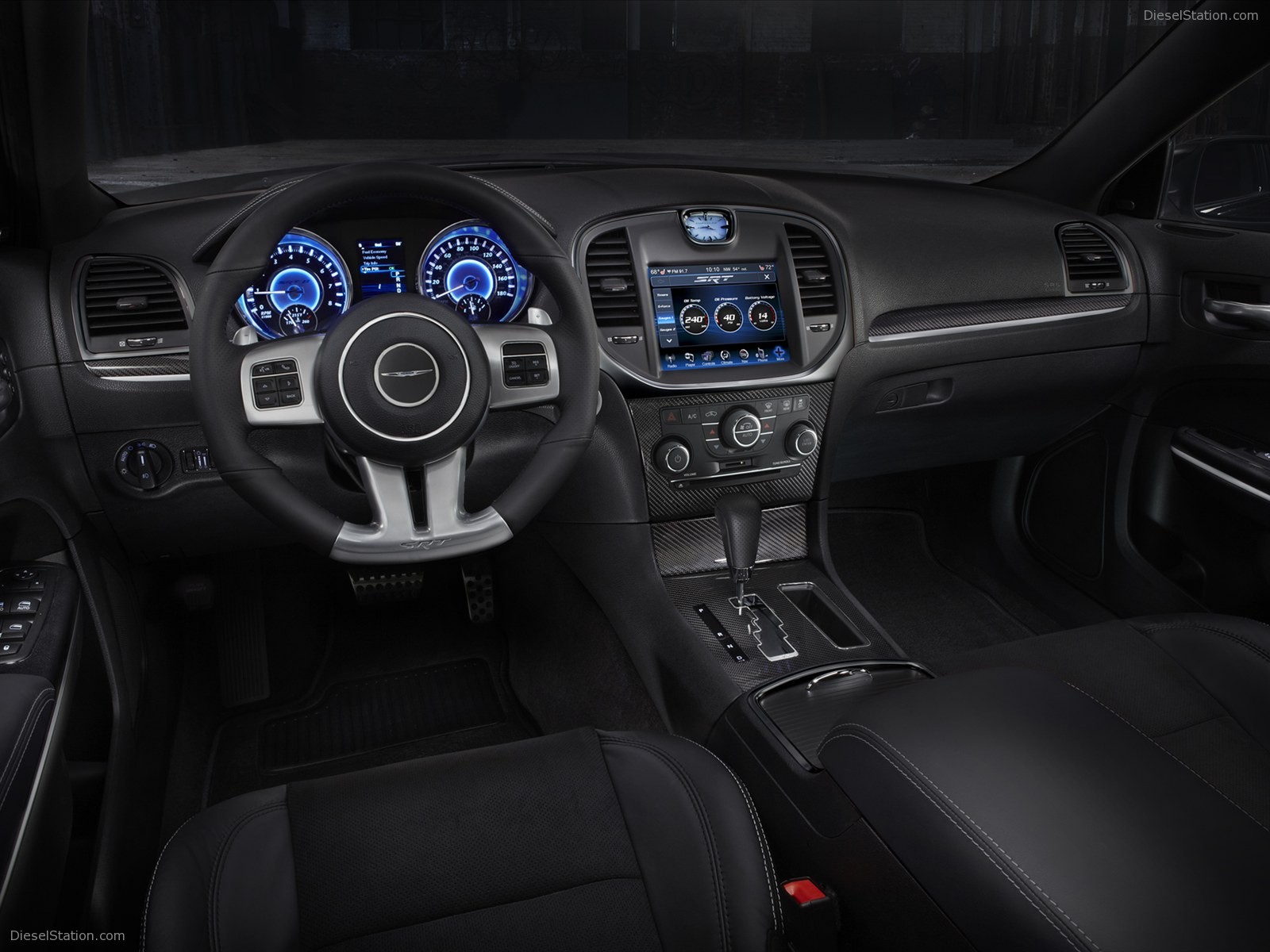 Chrysler 300 SRT8 2012