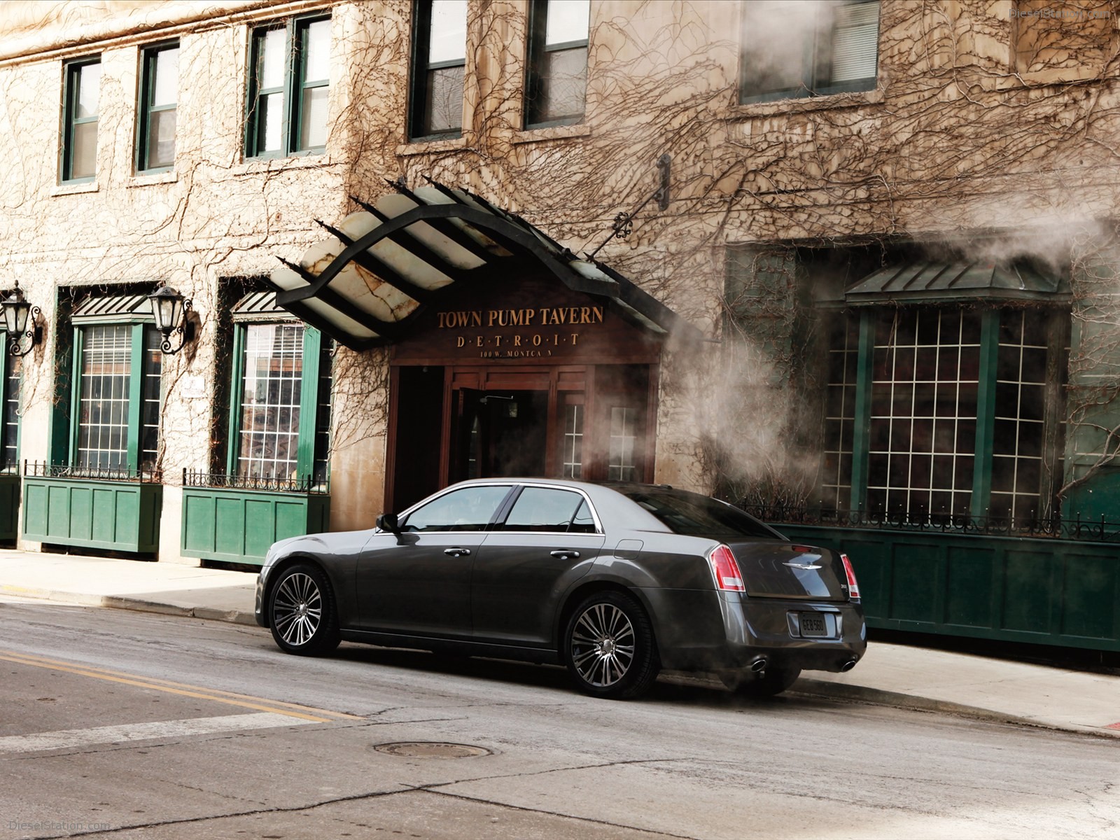 Chrysler 300 SRT8 2012
