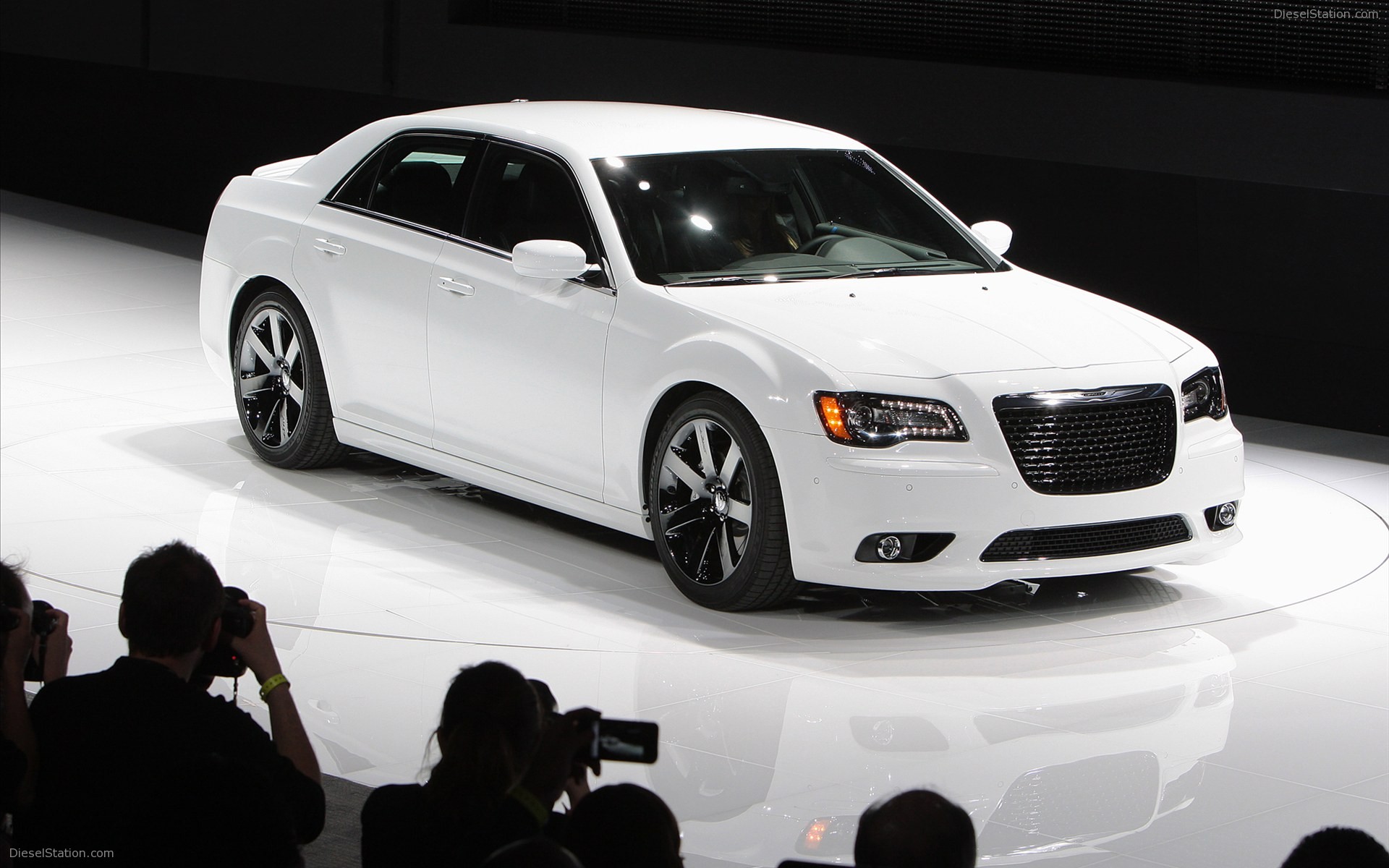 Chrysler 300 SRT8 2012