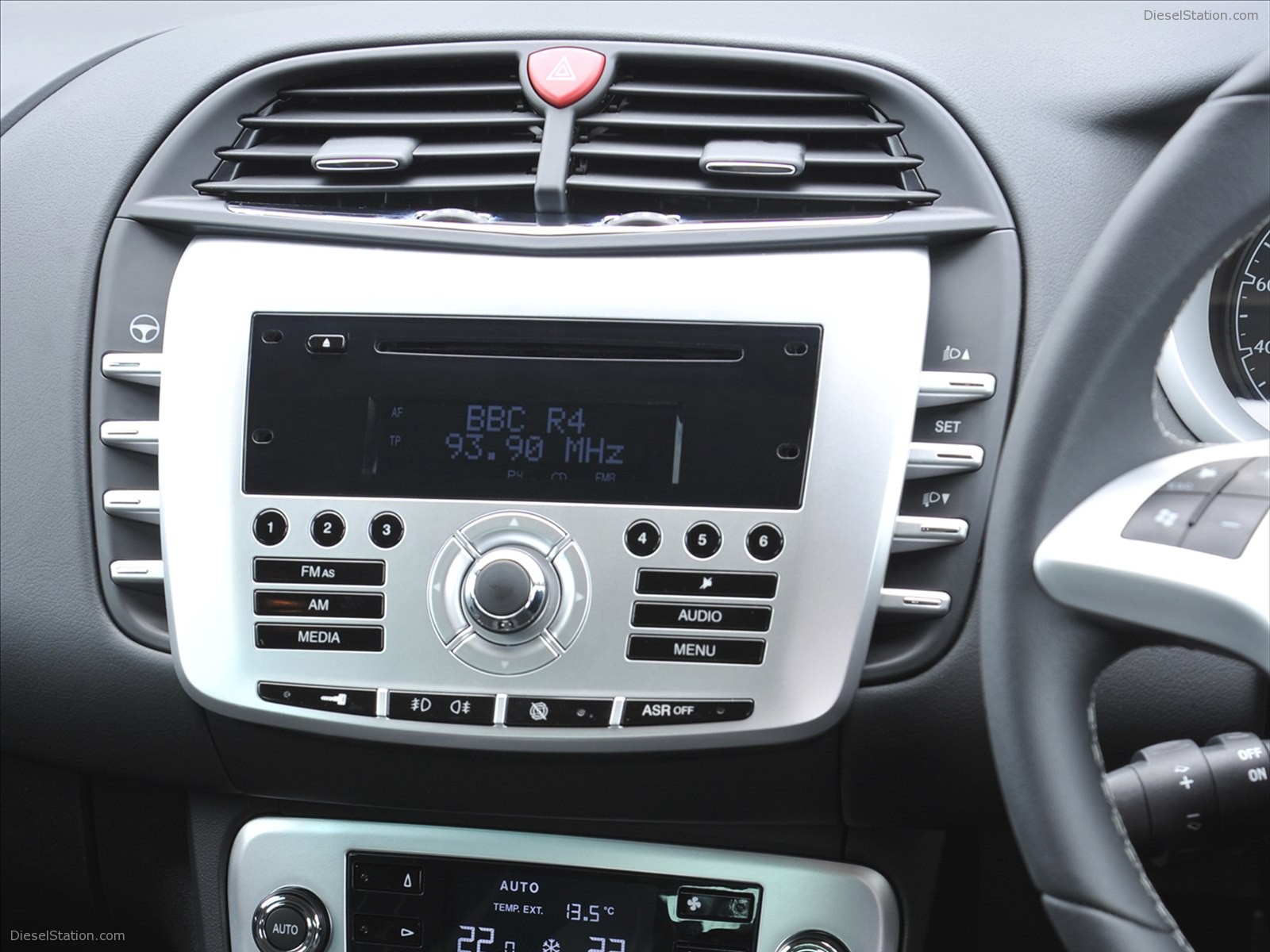 Chrysler Delta 2012