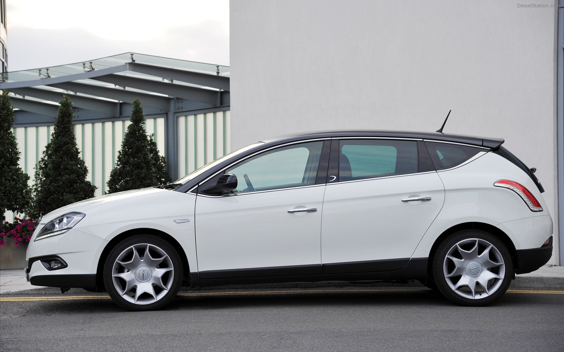 Chrysler Delta 2012