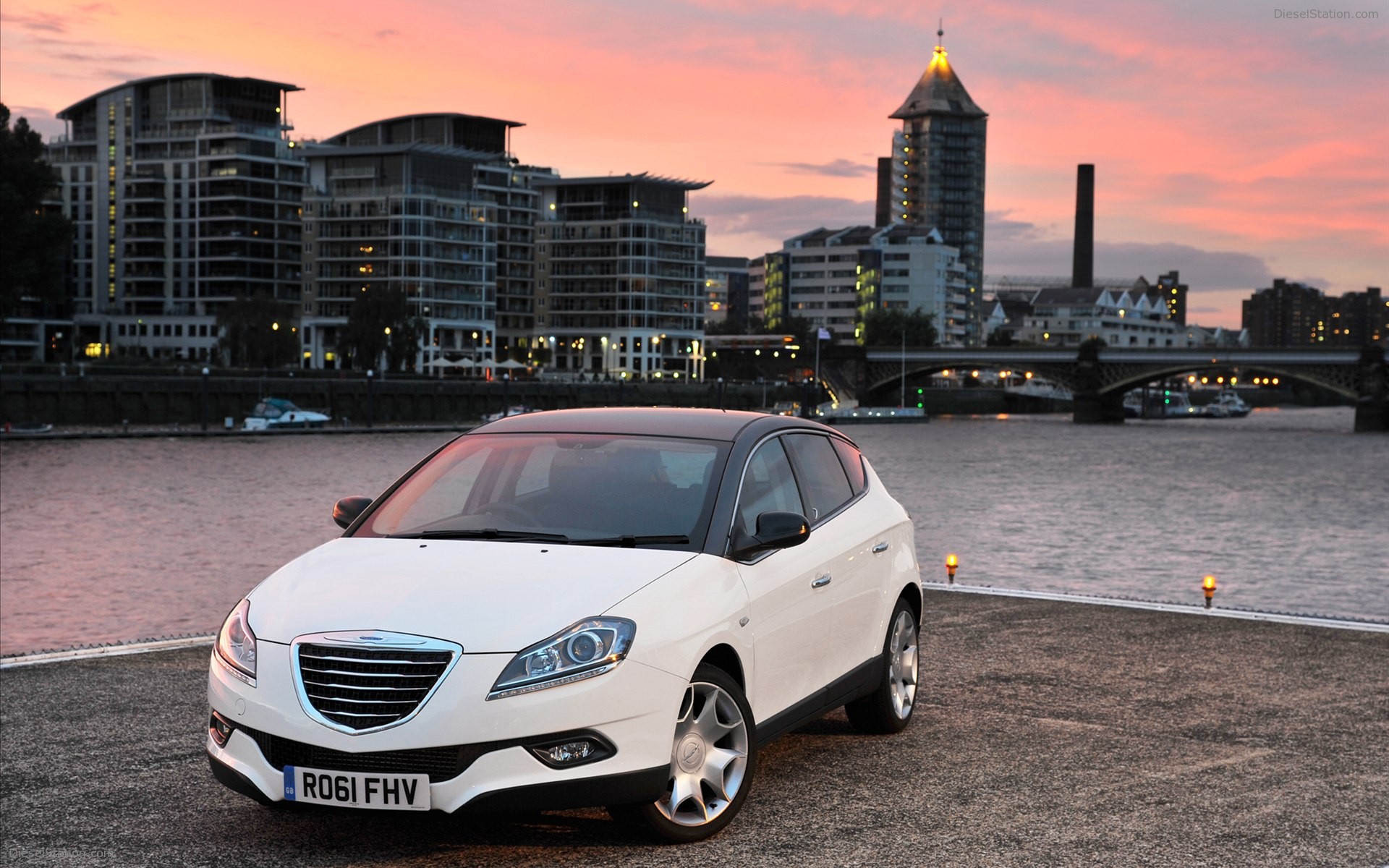 Chrysler Delta 2012
