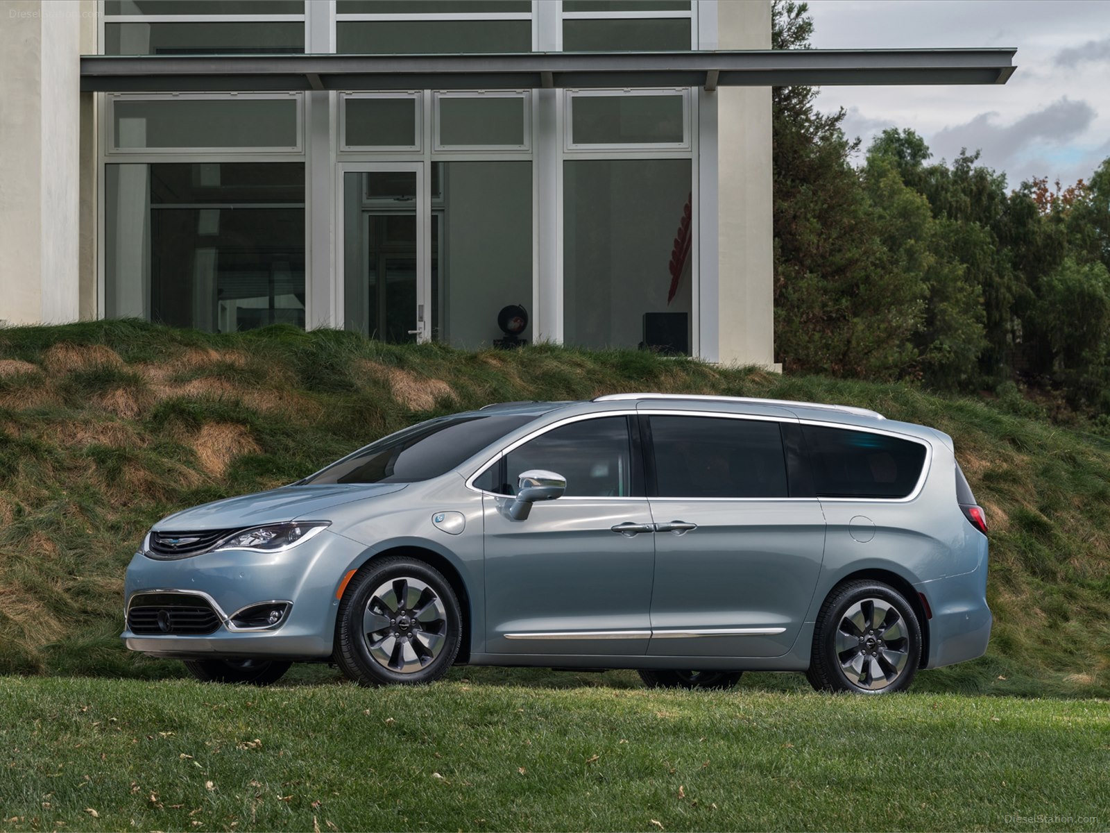 Chrysler Pacifica 2017