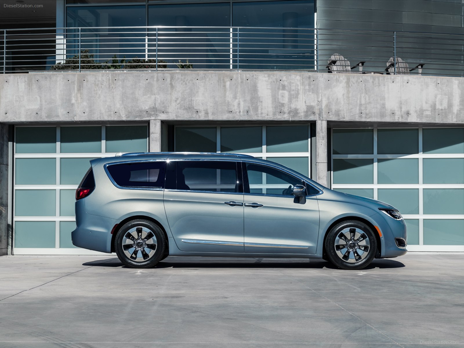 Chrysler Pacifica 2017