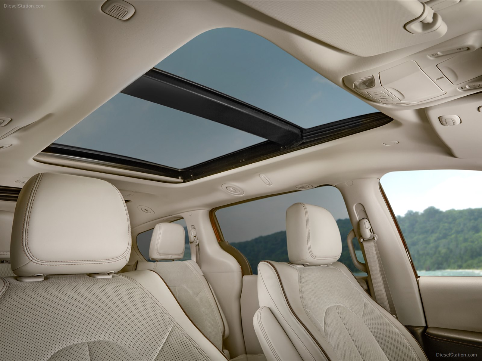 Chrysler Pacifica 2017
