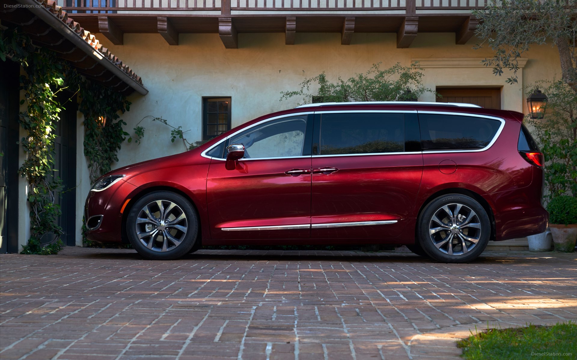 Chrysler Pacifica 2017