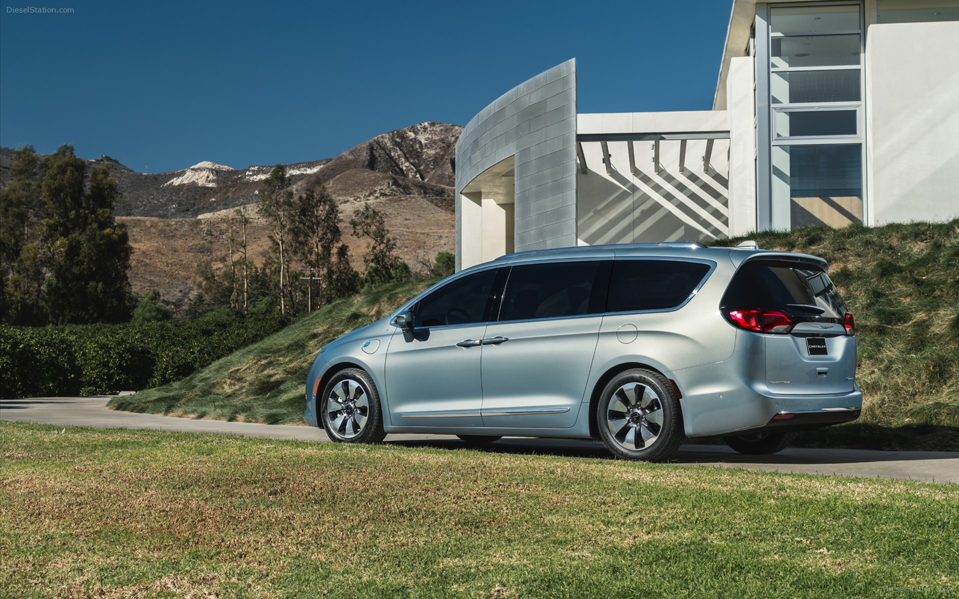 Chrysler Pacifica 2017