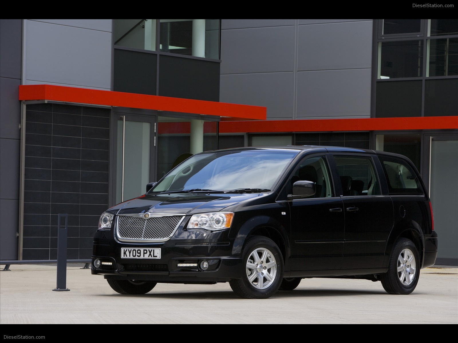 Chrysler Special Edition Grand Voyager