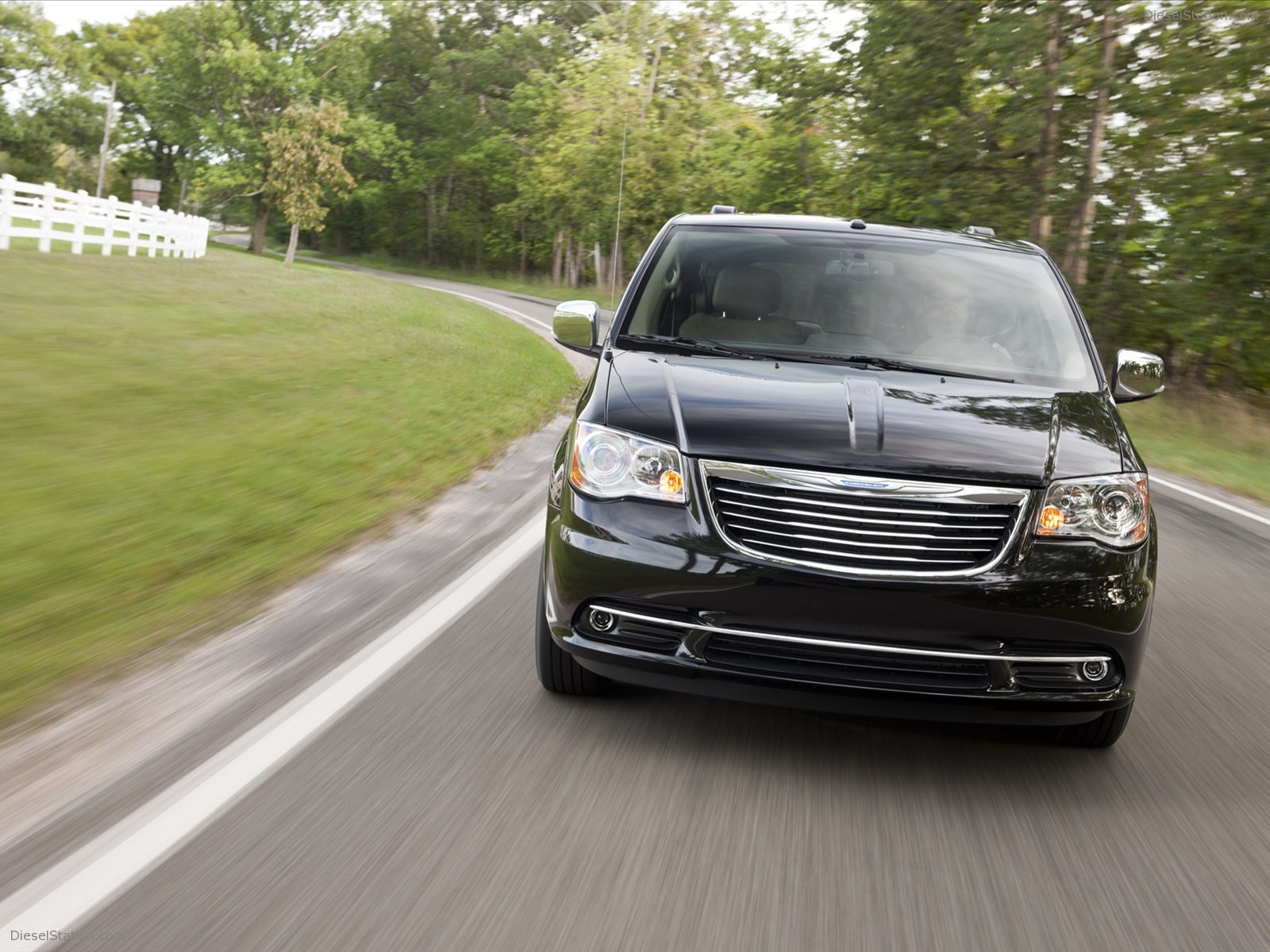 Chrysler Town & Country 2011