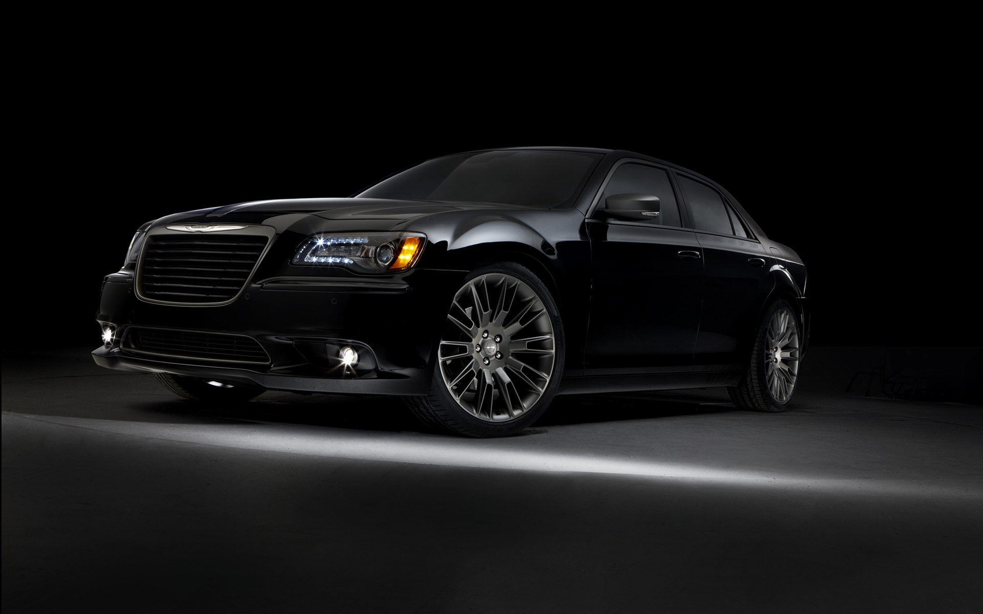 Chrysler 300C John Varvatos Limited Edition 2014 Chrysler 300C John Varvatos Limited Edition 2014