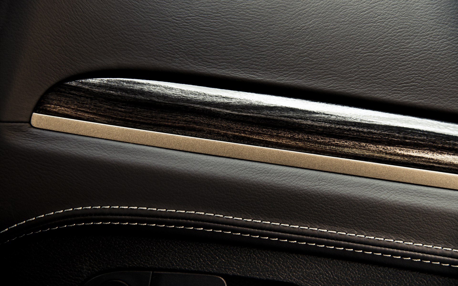 Chrysler 300C John Varvatos Limited Edition 2014