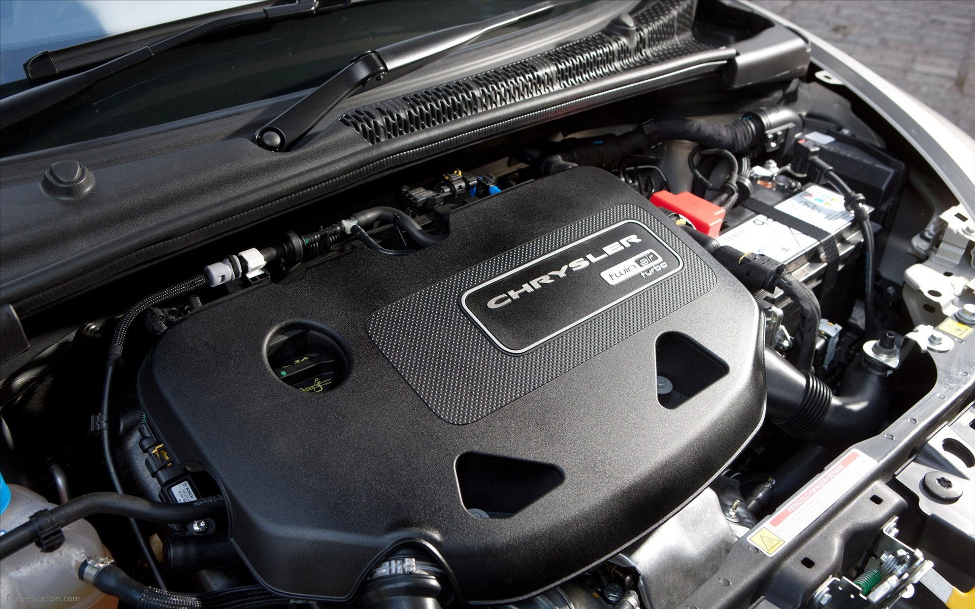 CHRYSLER YPSILON 2012