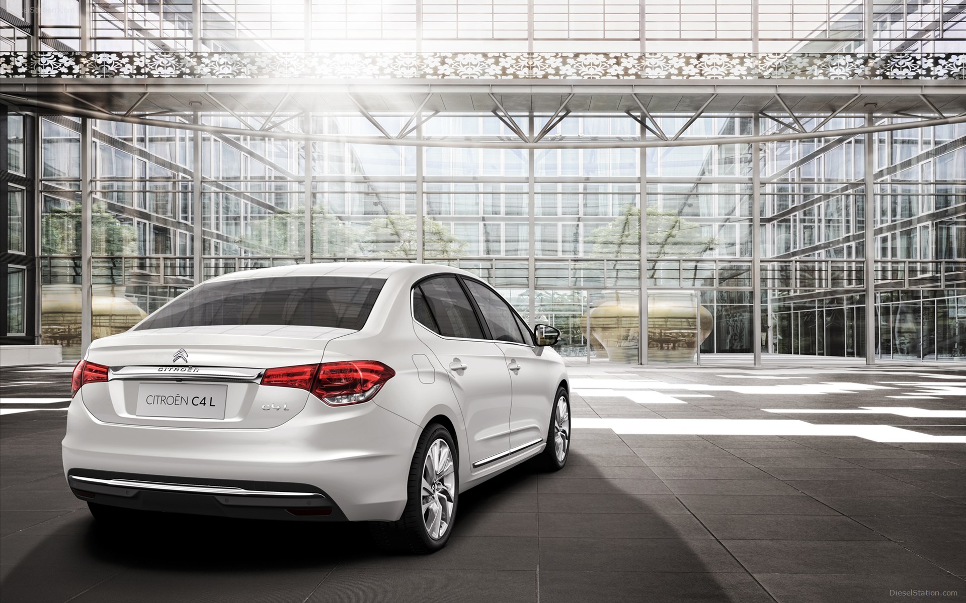 Citroen C4 L 2013
