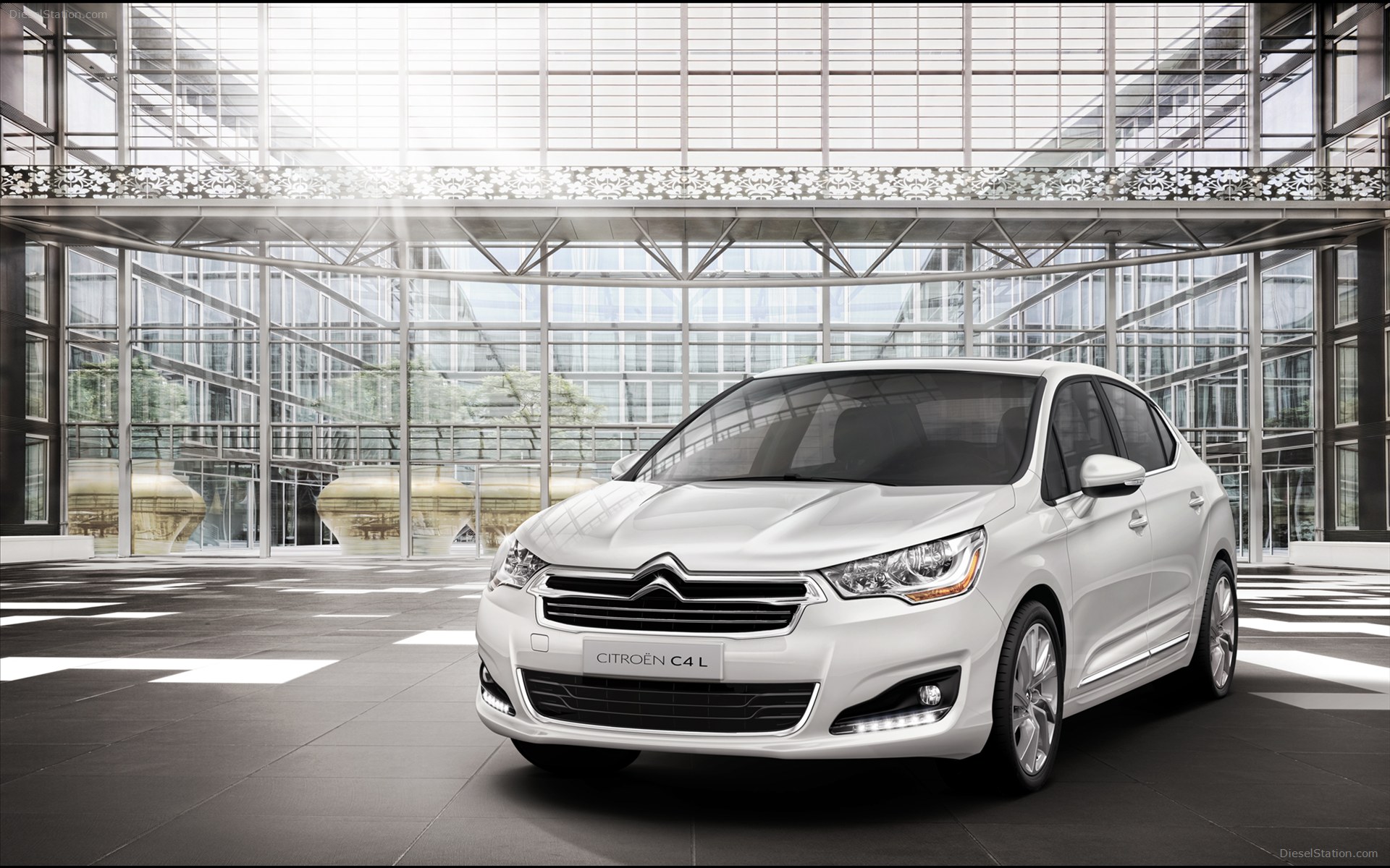 Citroen C4 L 2013