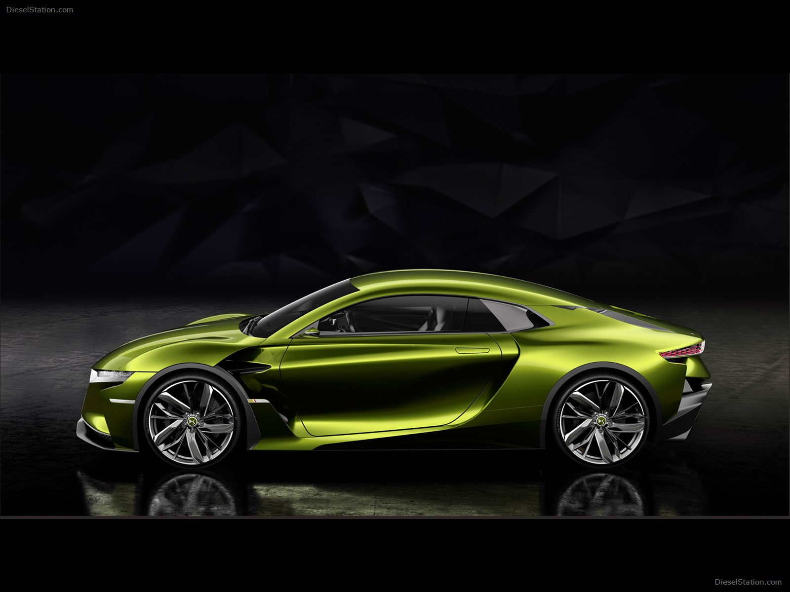DS E-Tense Concept 2016