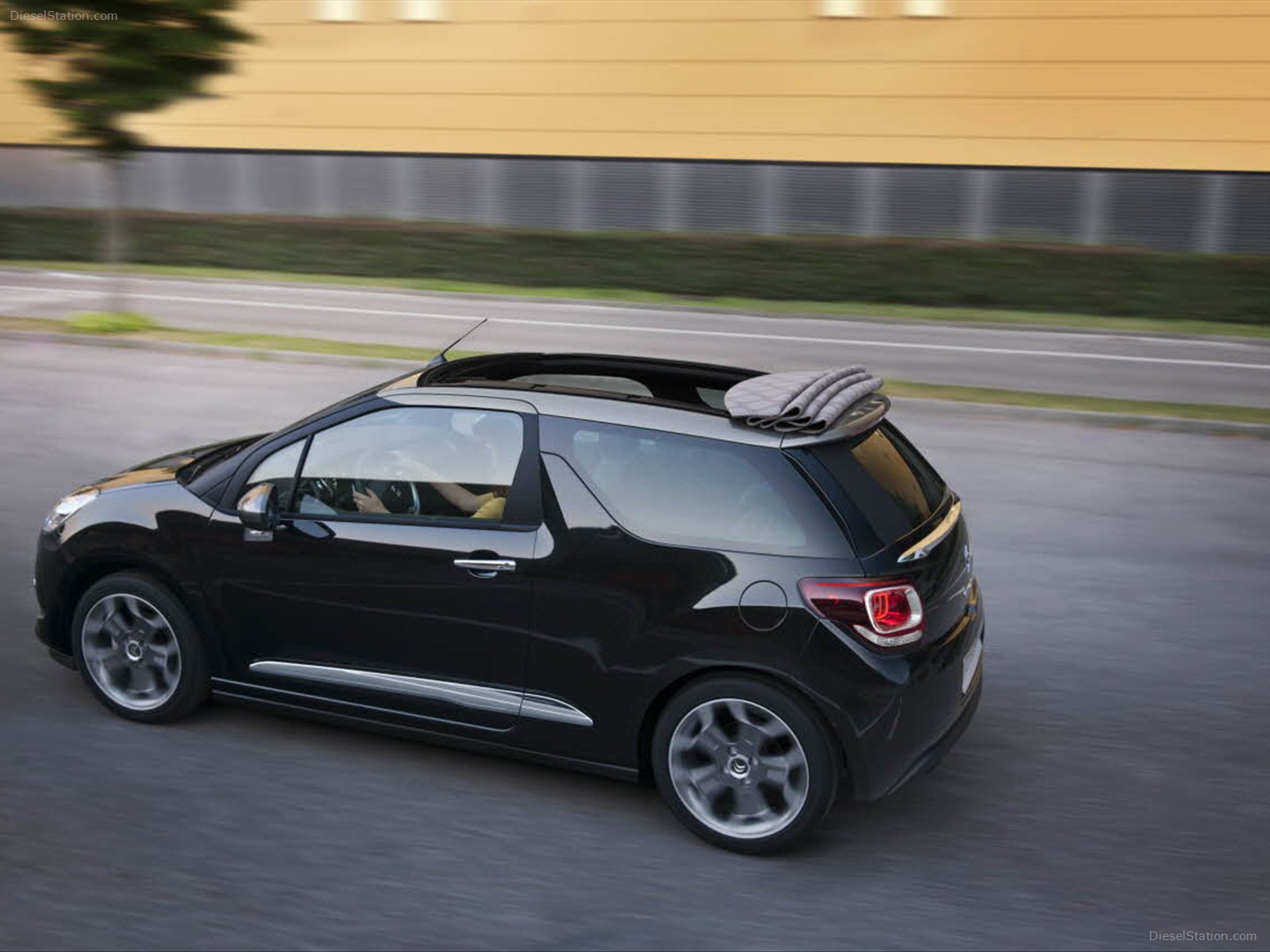 Citroen DS3 Cabrio 2013