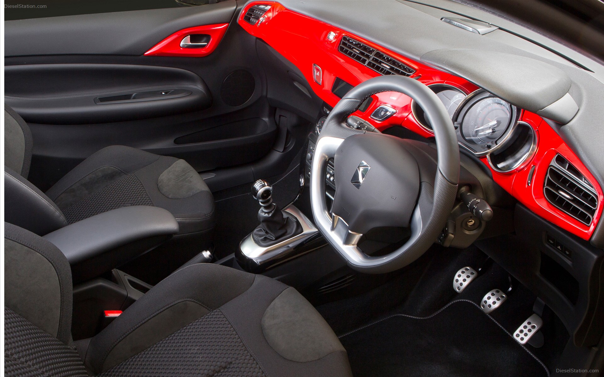 Citroen DS3 Red Special Edition 2013