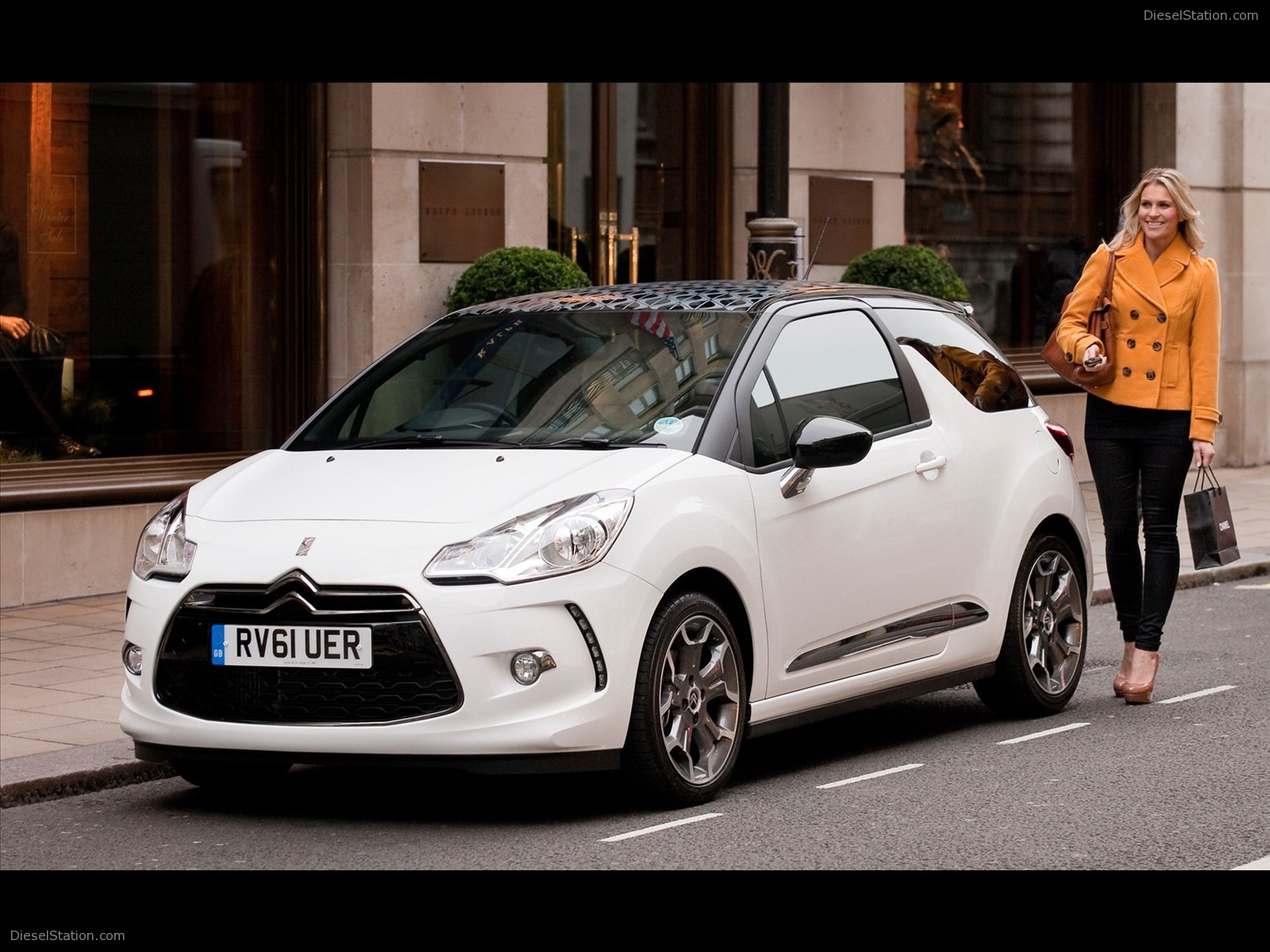 Citroen DS3 Ultra Prestige 2012
