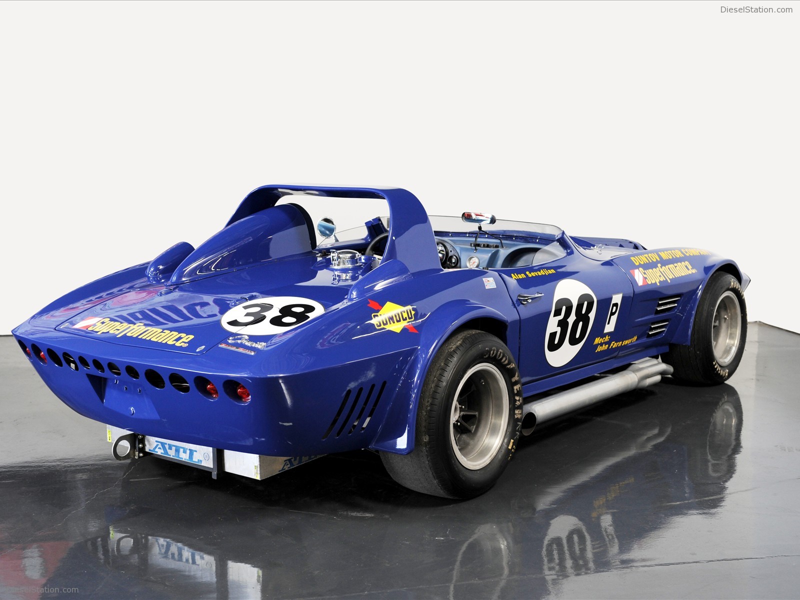 Superformance Corvette Grand Sport