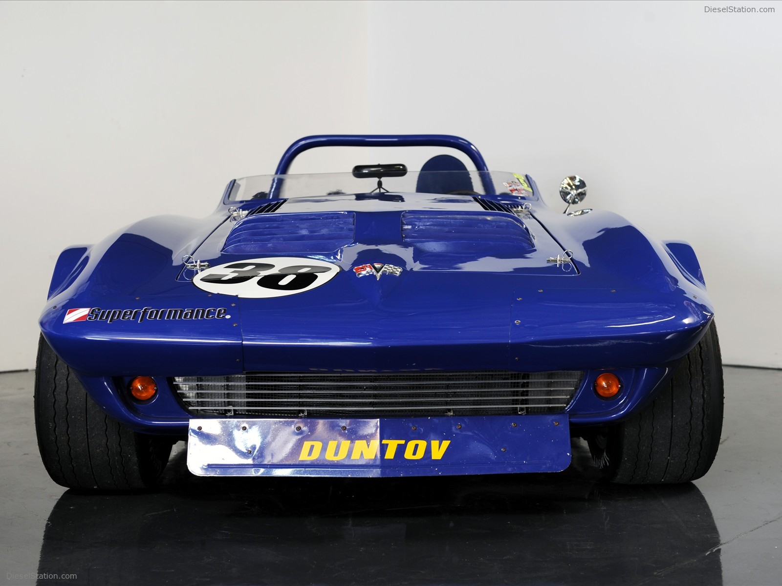 Superformance Corvette Grand Sport